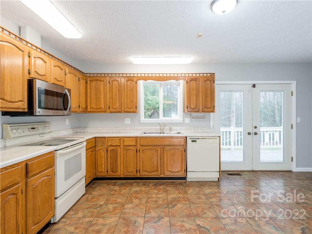 449 Holiday Drive