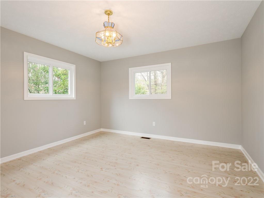 449 Holiday Drive