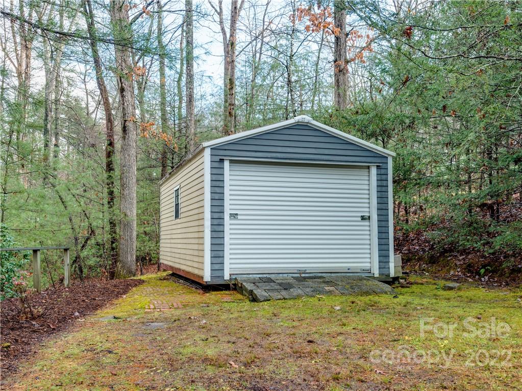 449 Holiday Drive
