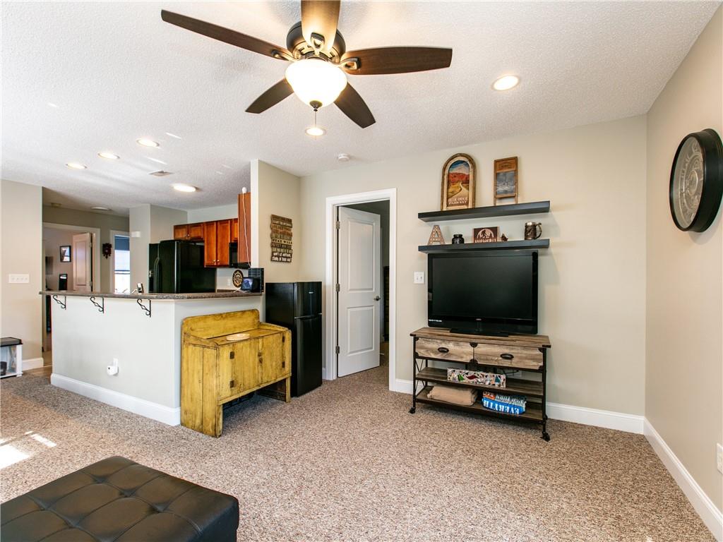 252 Wash Creek Drive Unit: H