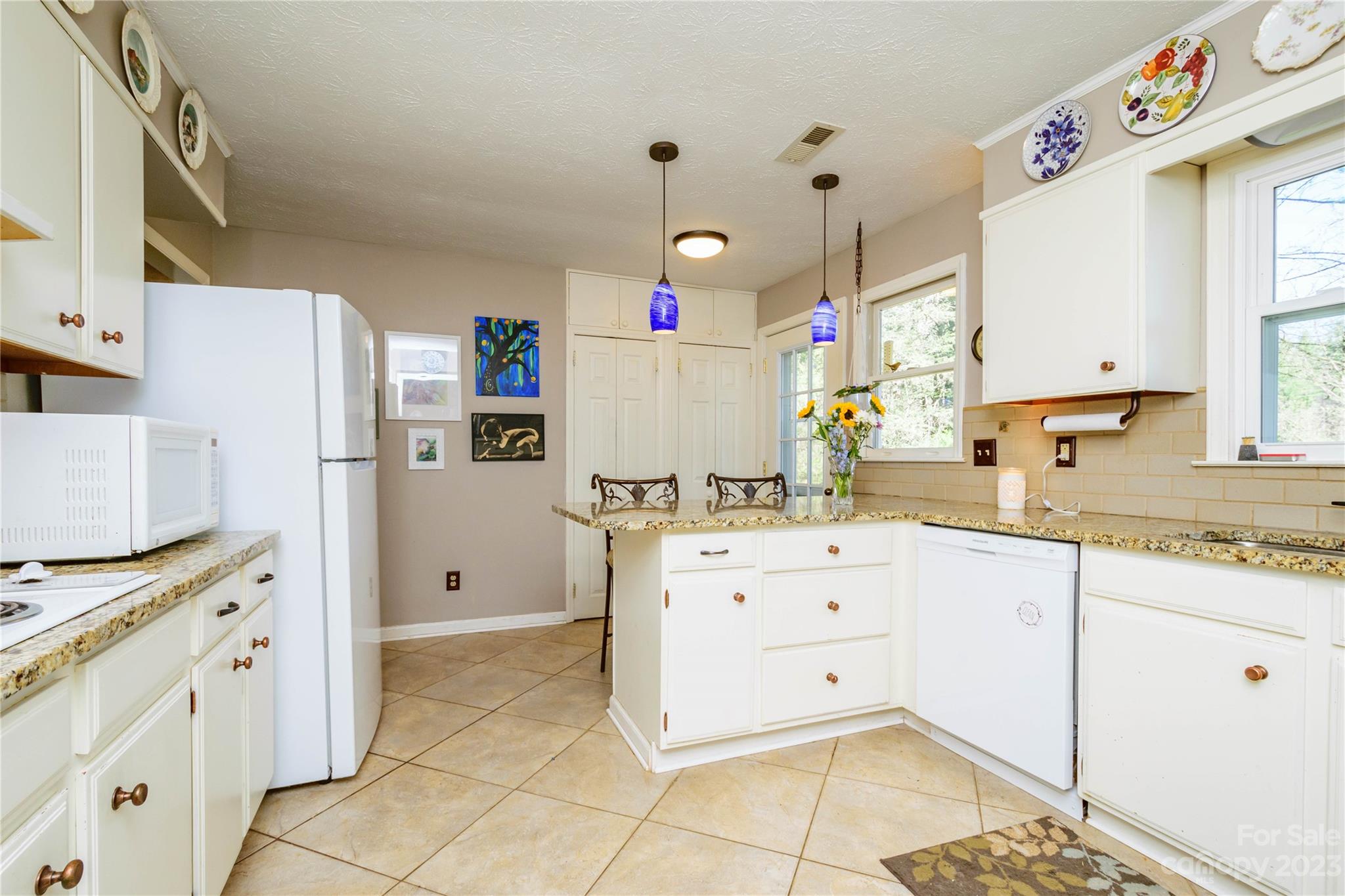 721 E Pineview Drive Unit: 10