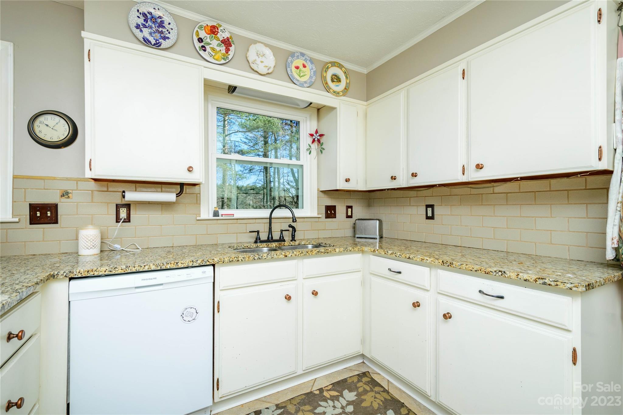 721 E Pineview Drive Unit: 10