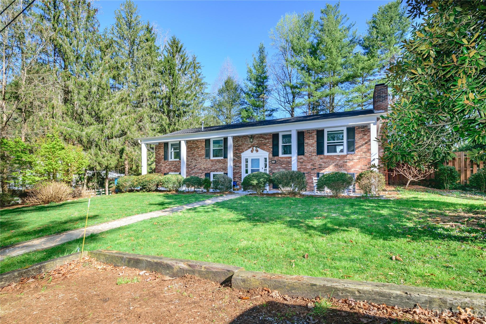 721 E Pineview Drive Unit: 10