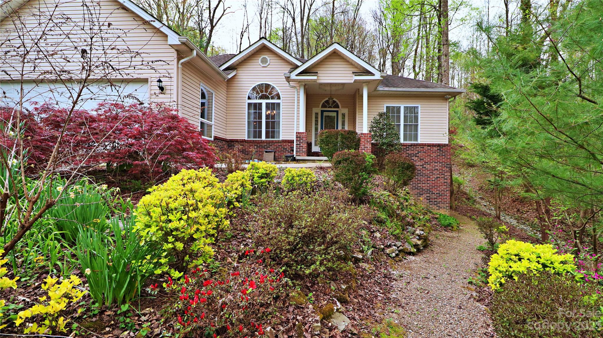 209 Tallyho Lane