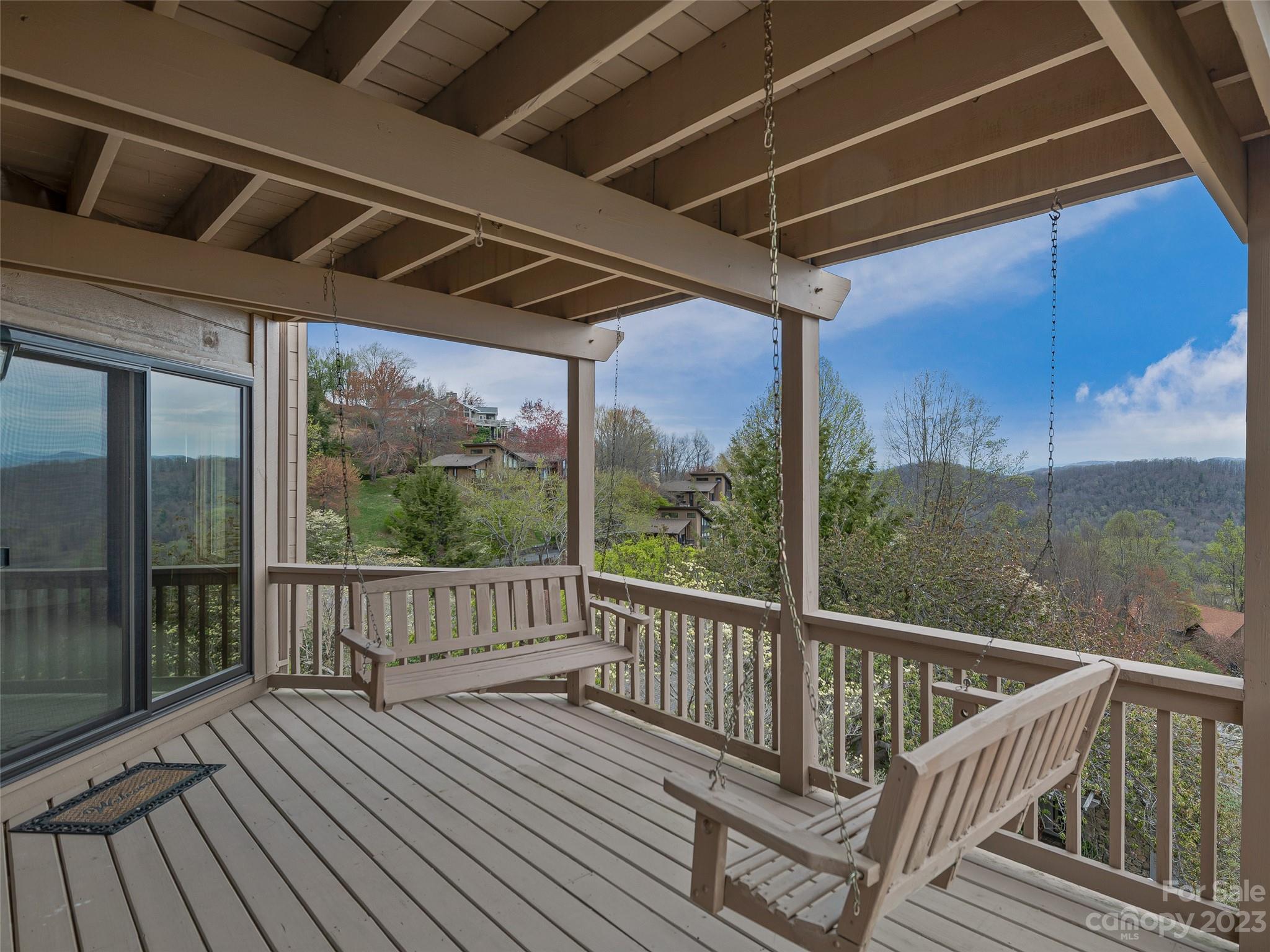 136 Woodbridge Drive