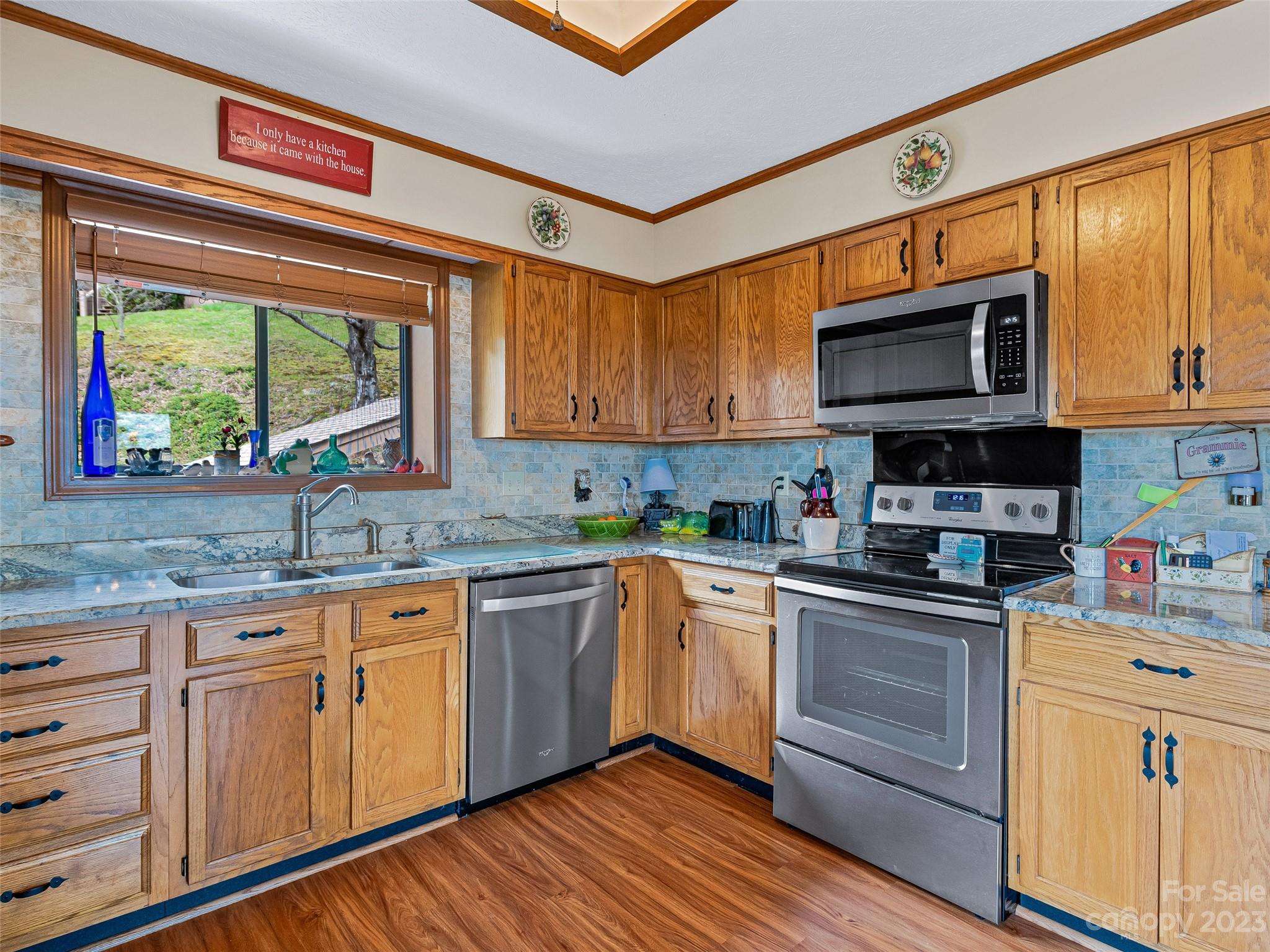 136 Woodbridge Drive