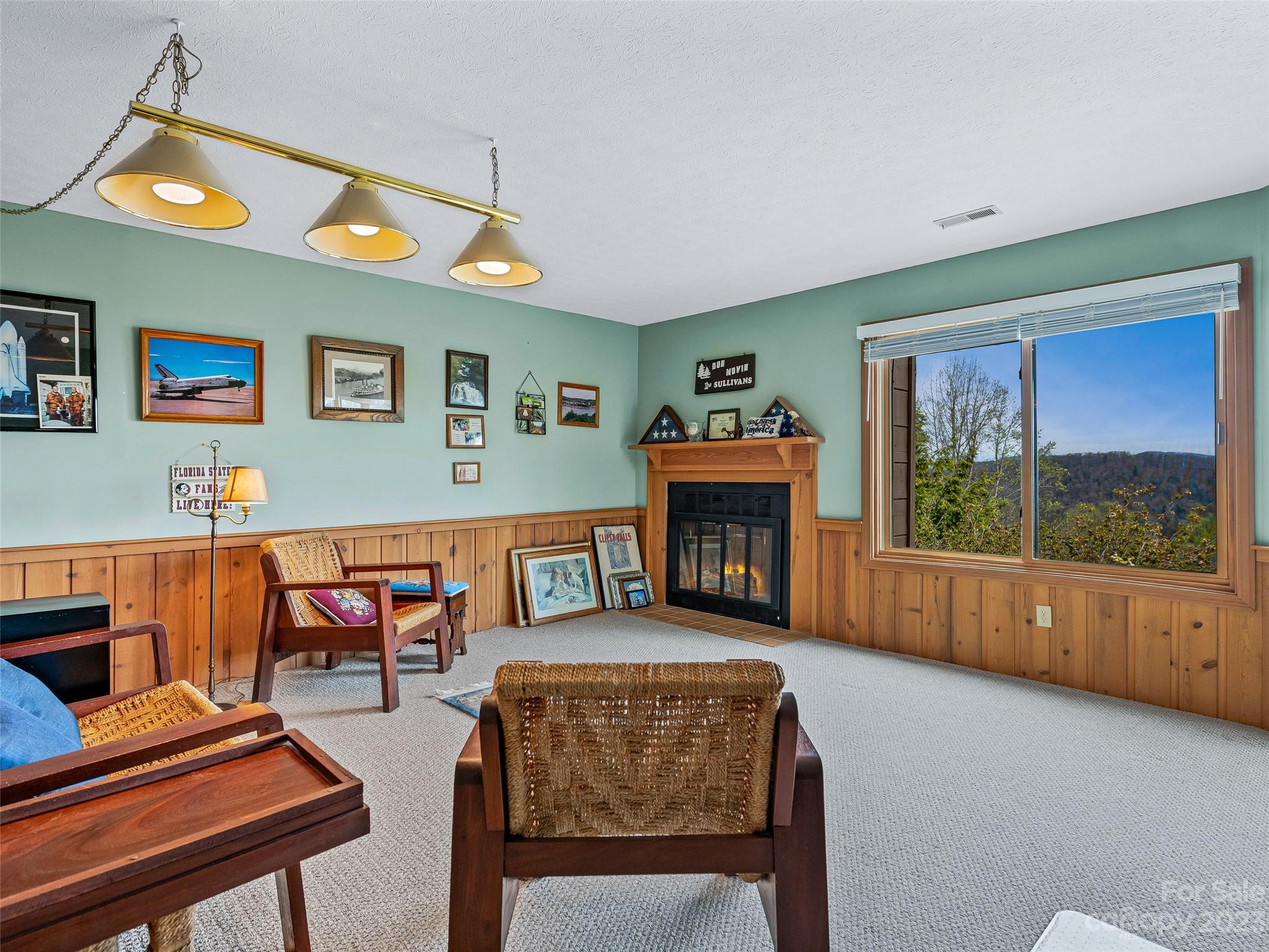 136 Woodbridge Drive