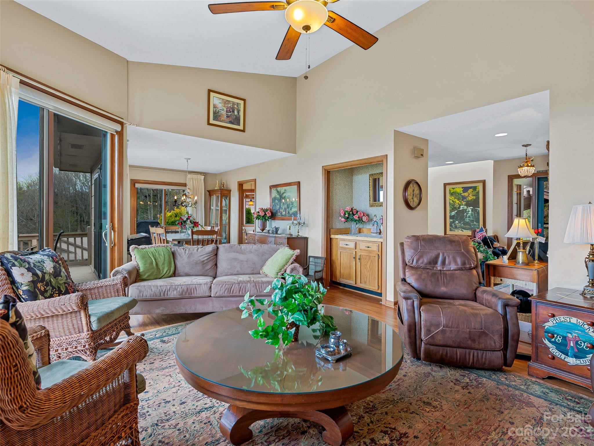 136 Woodbridge Drive