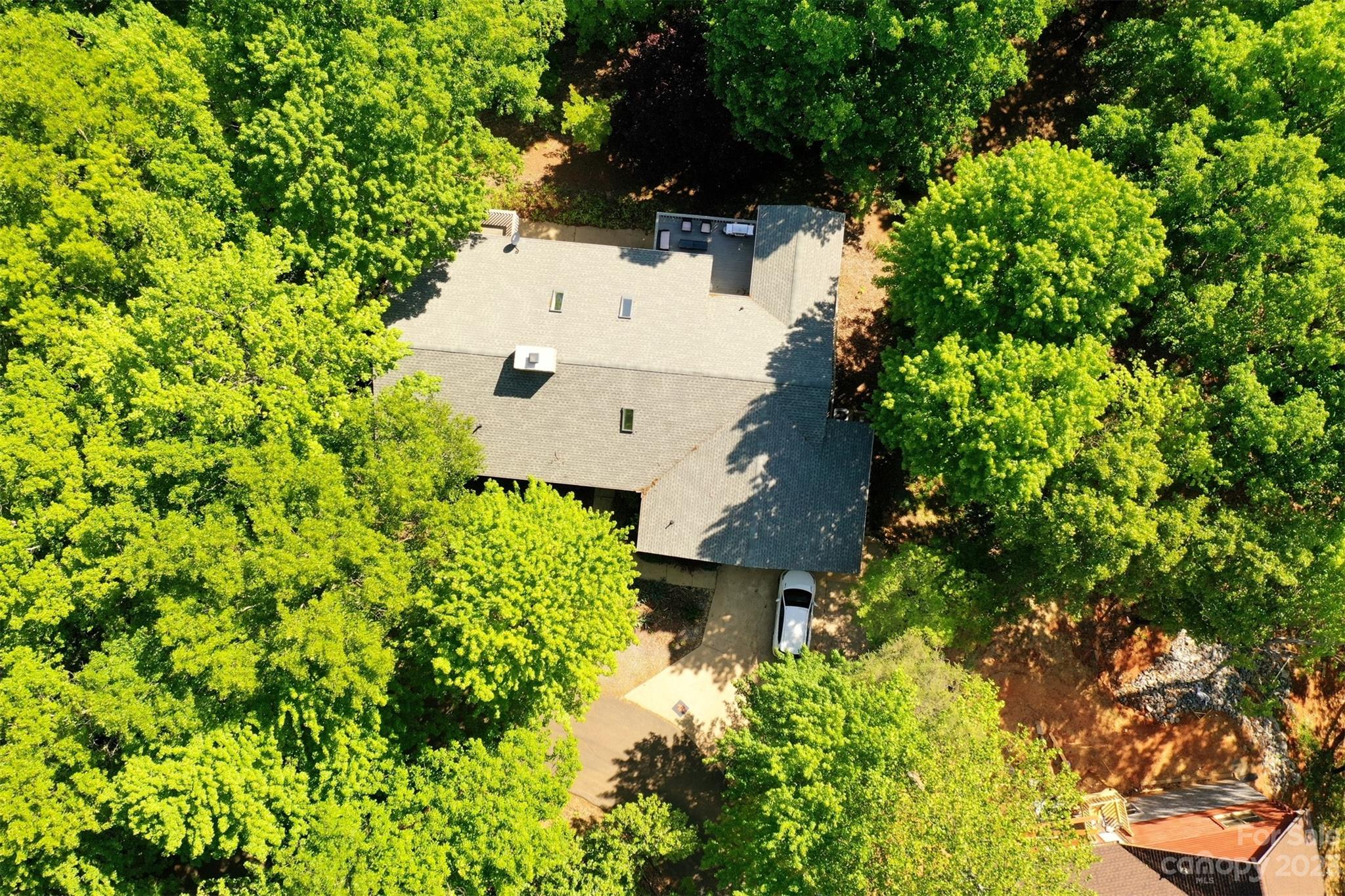 227 Blue Bird Road