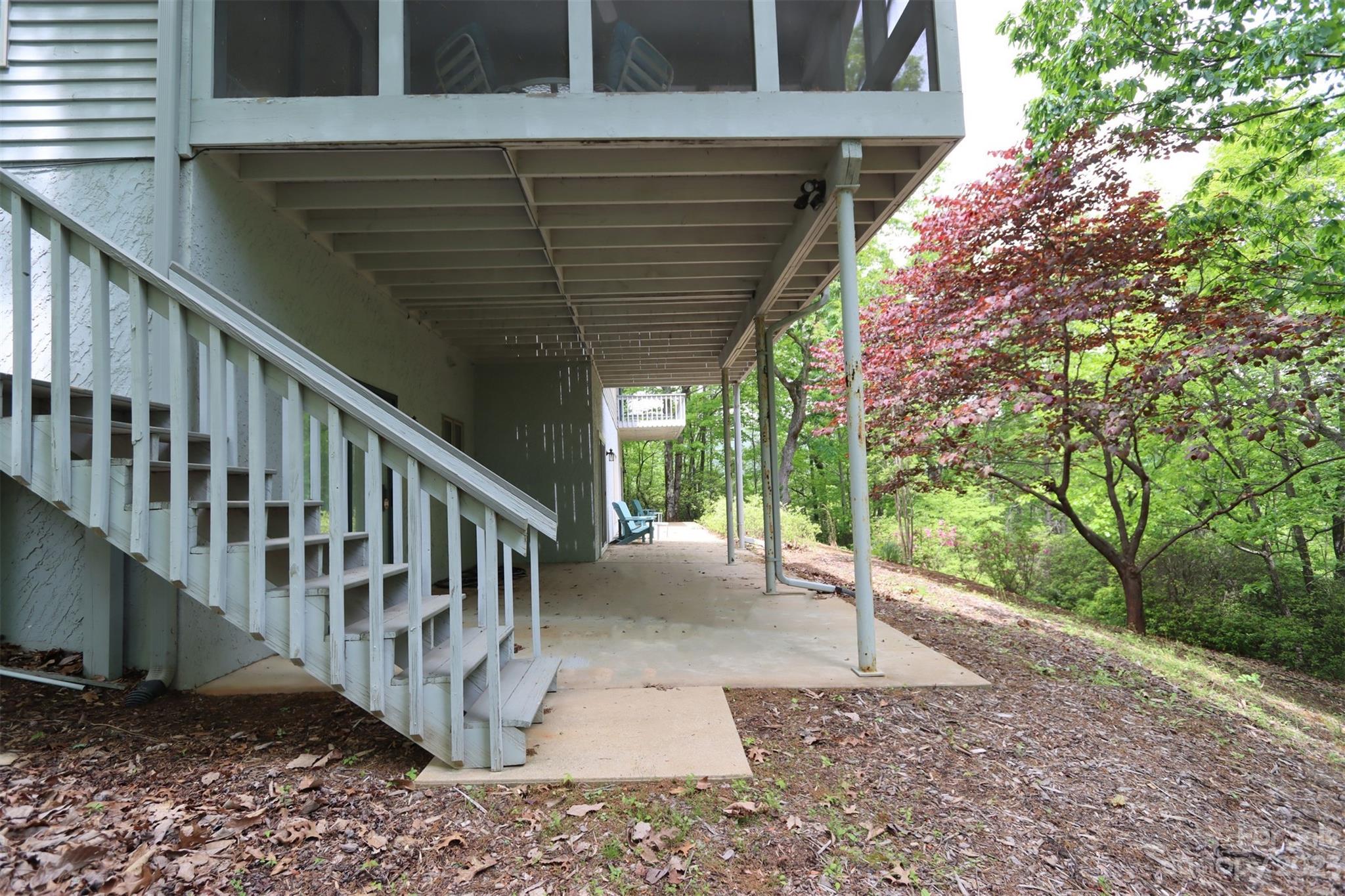 227 Blue Bird Road