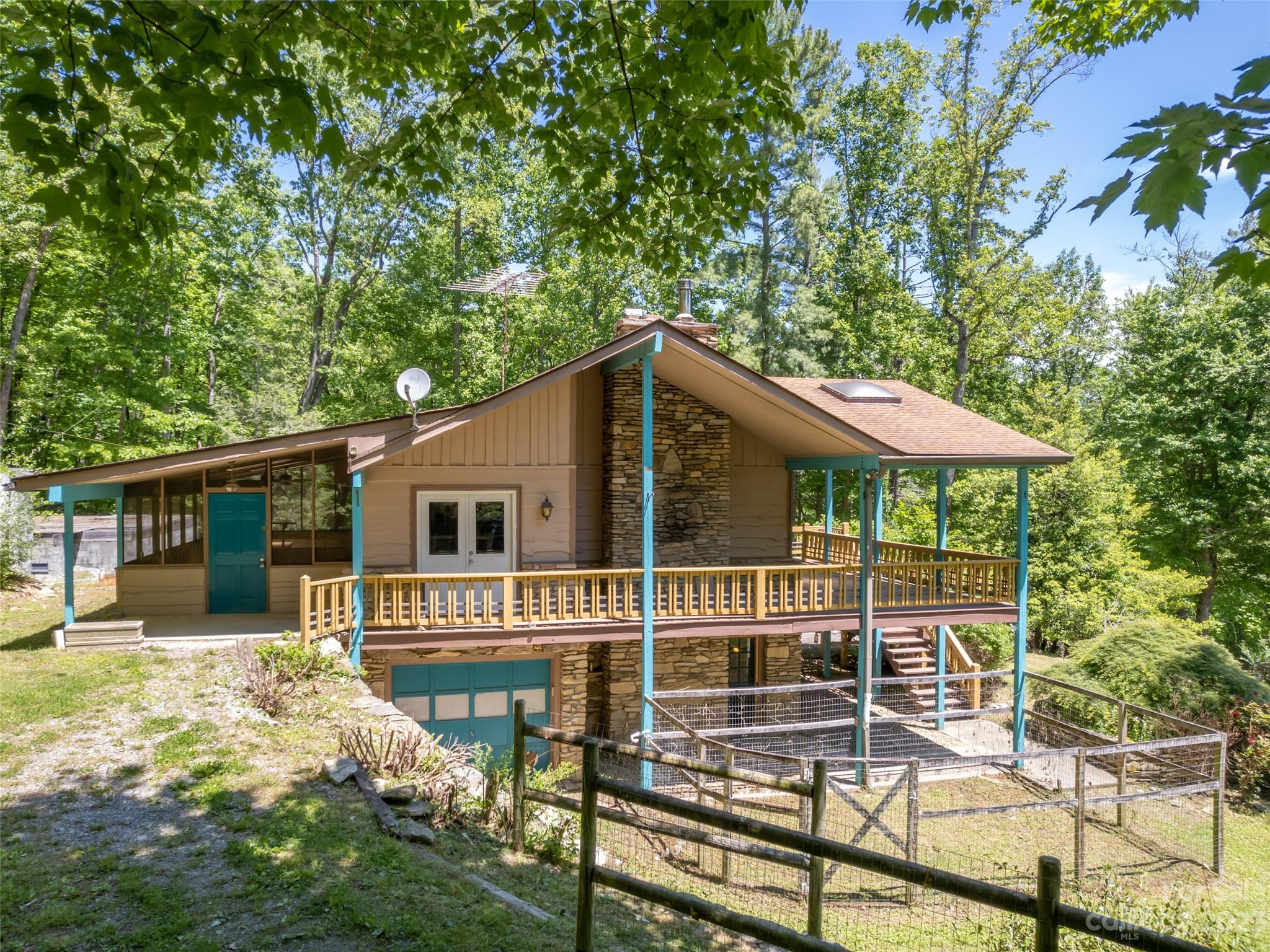 390 Evening Shade Lane