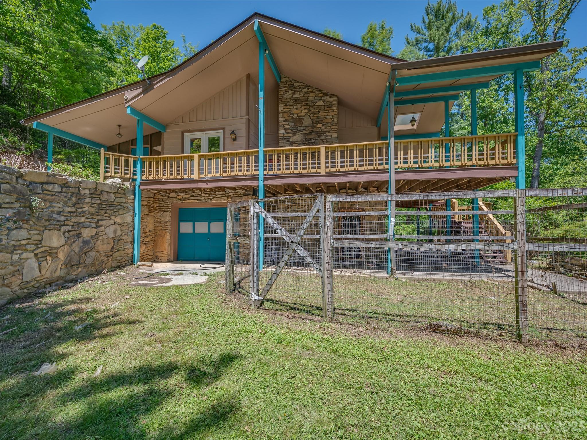 390 Evening Shade Lane