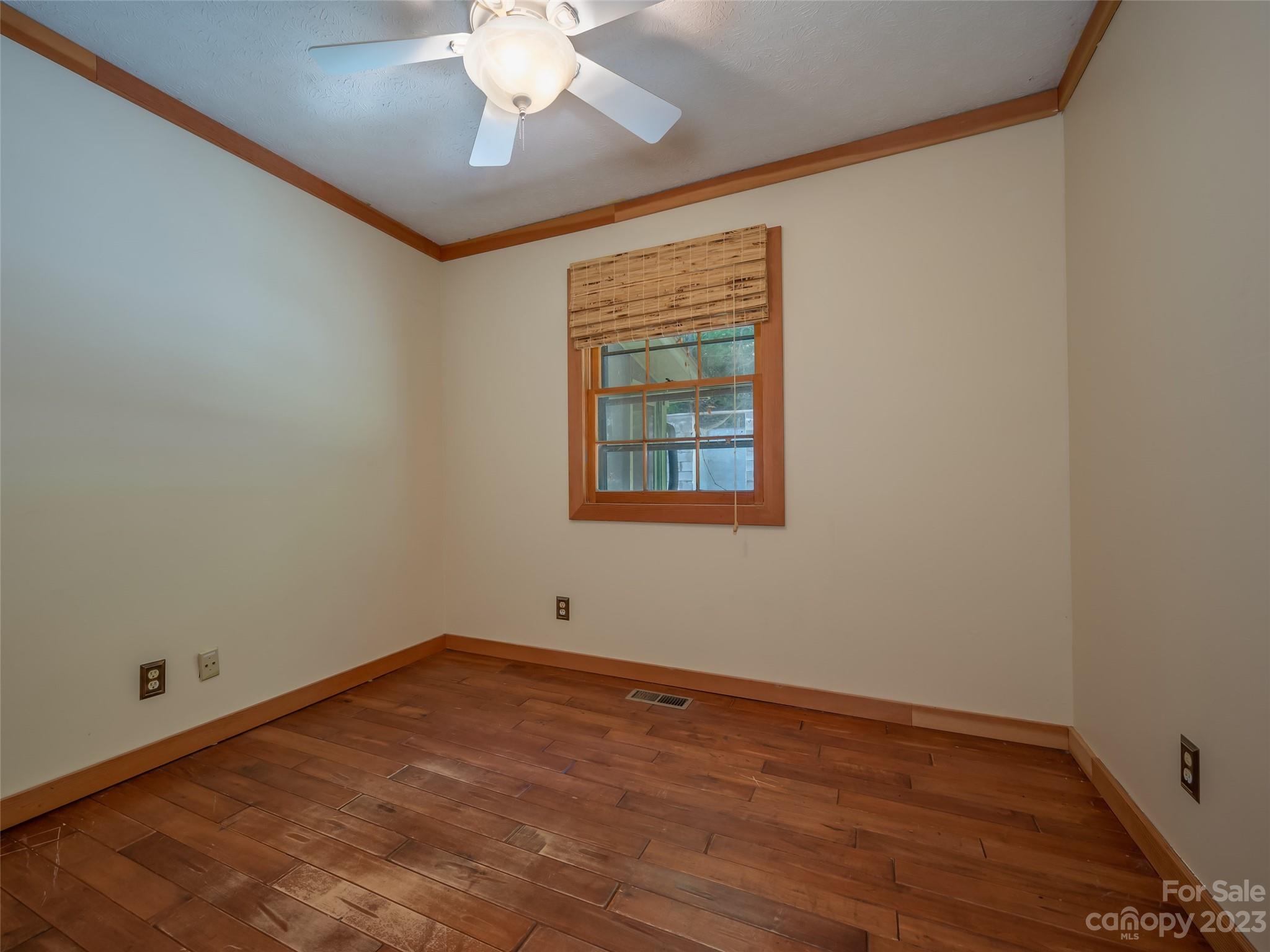 390 Evening Shade Lane
