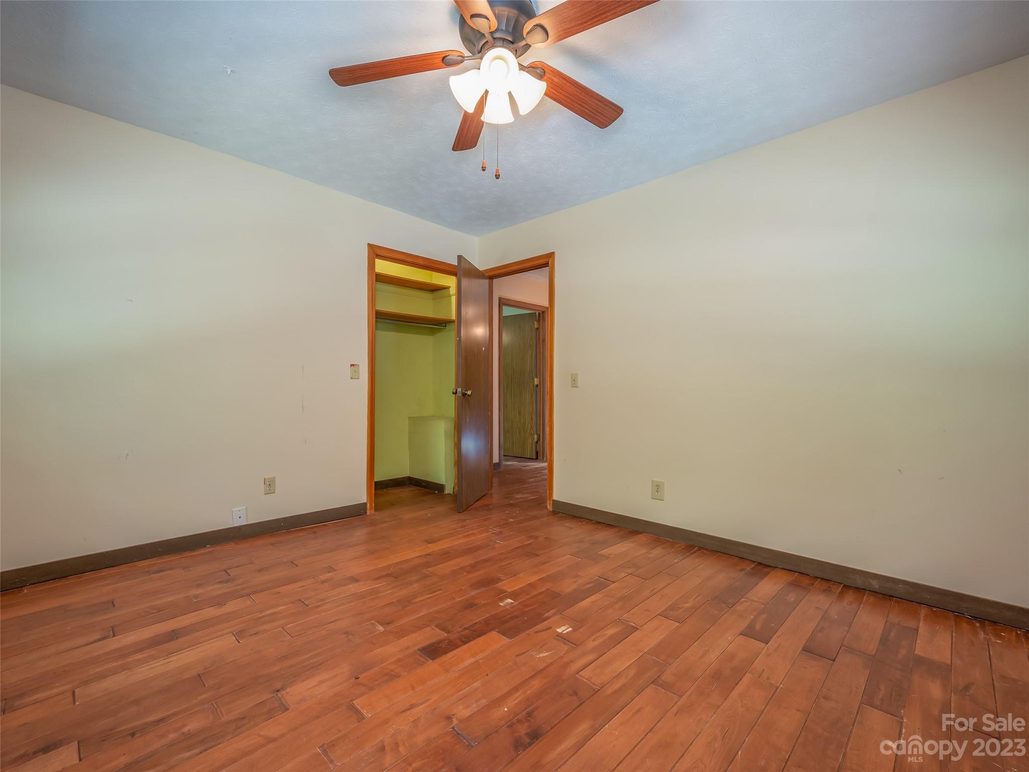 390 Evening Shade Lane