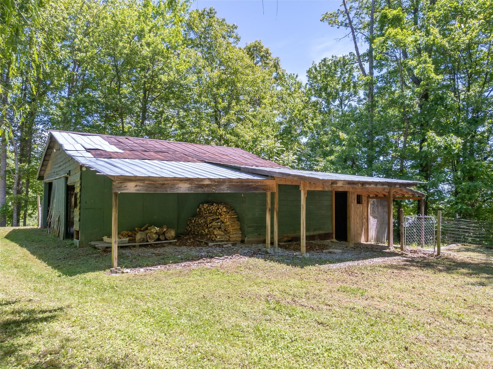 390 Evening Shade Lane