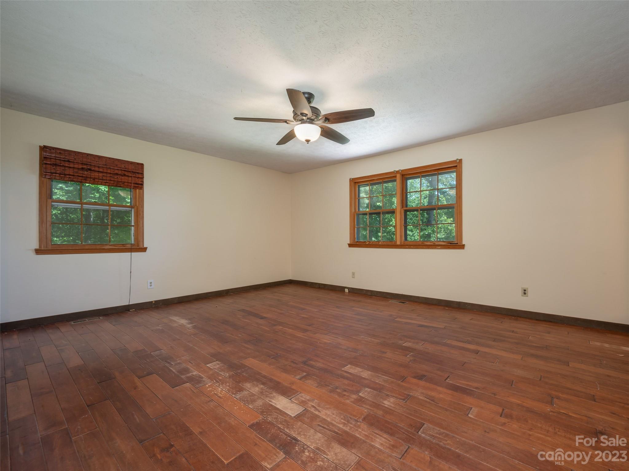 390 Evening Shade Lane