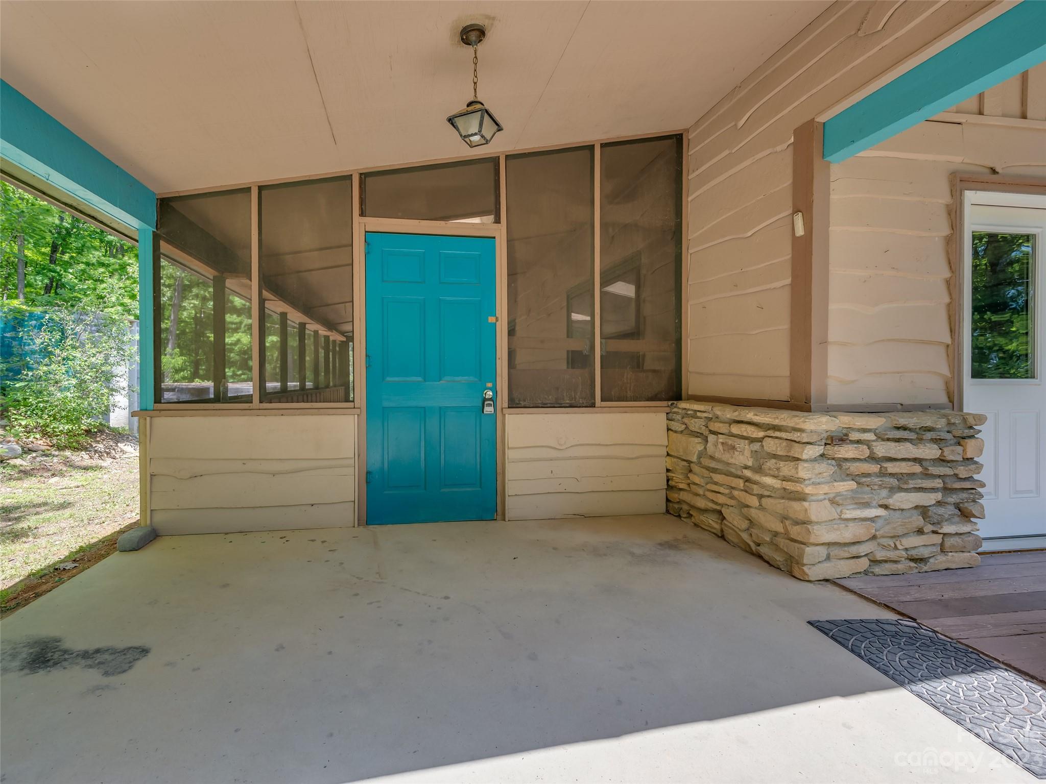 390 Evening Shade Lane