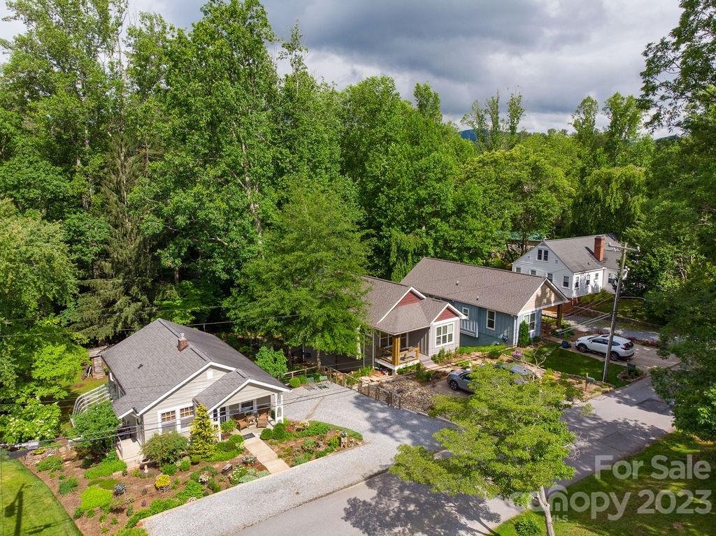 226 Turnpike Road