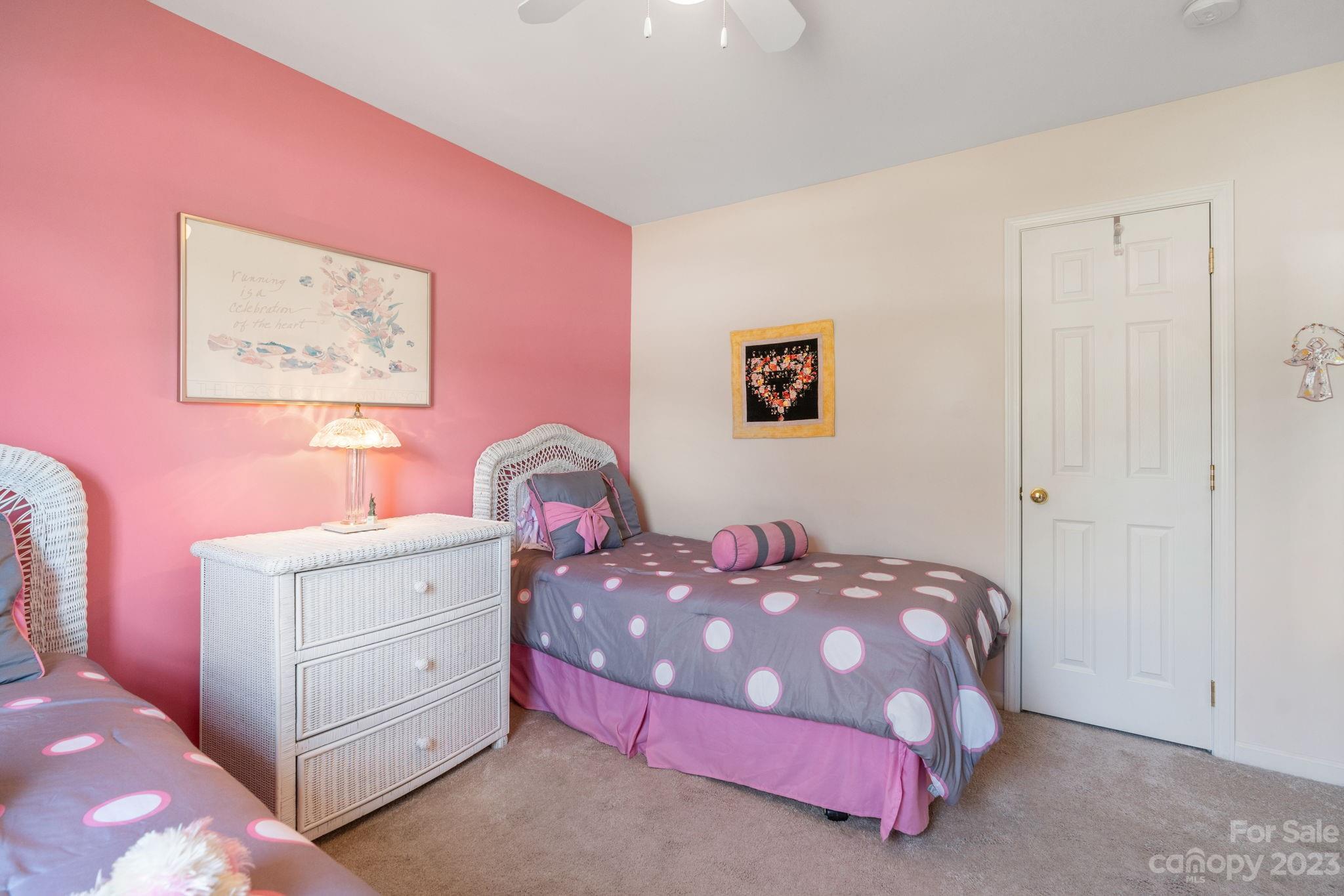 54 English Oak Road