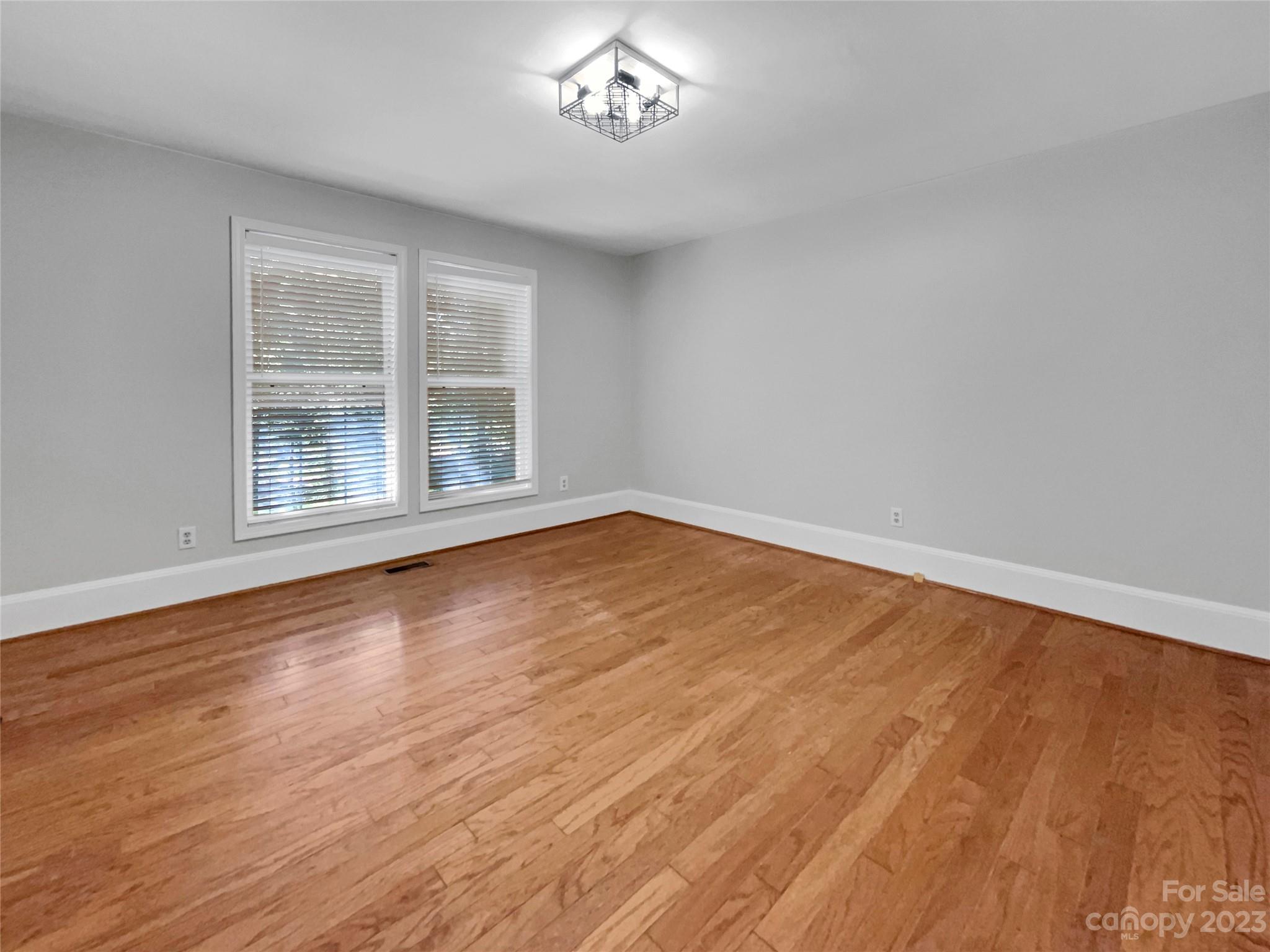 2350 Rosemont Court
