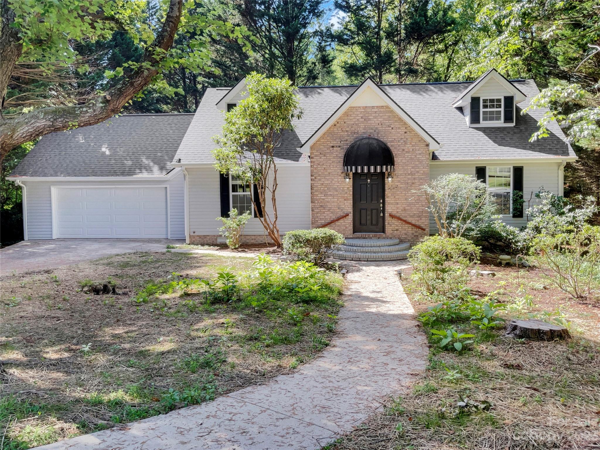 2350 Rosemont Court