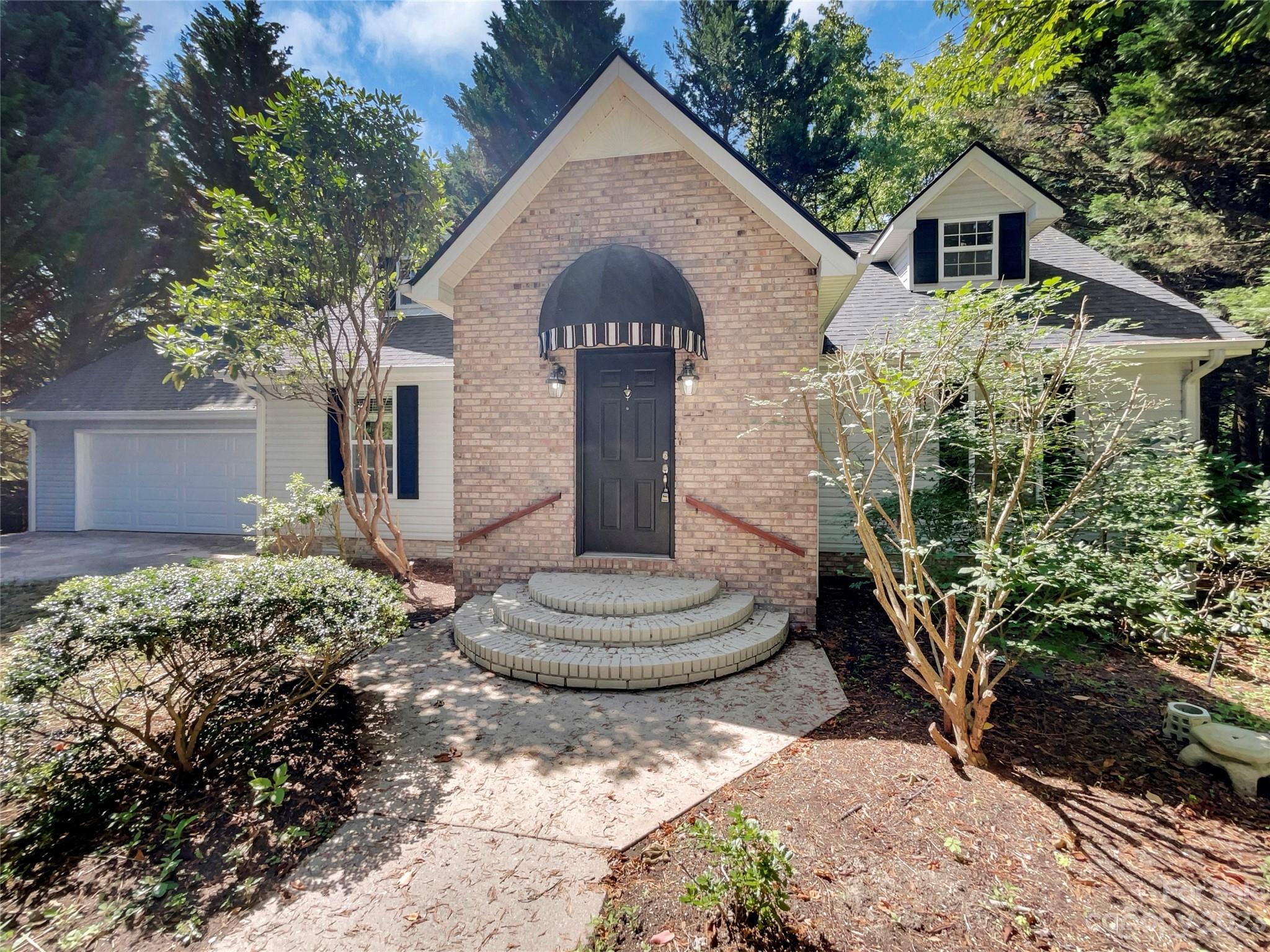 2350 Rosemont Court