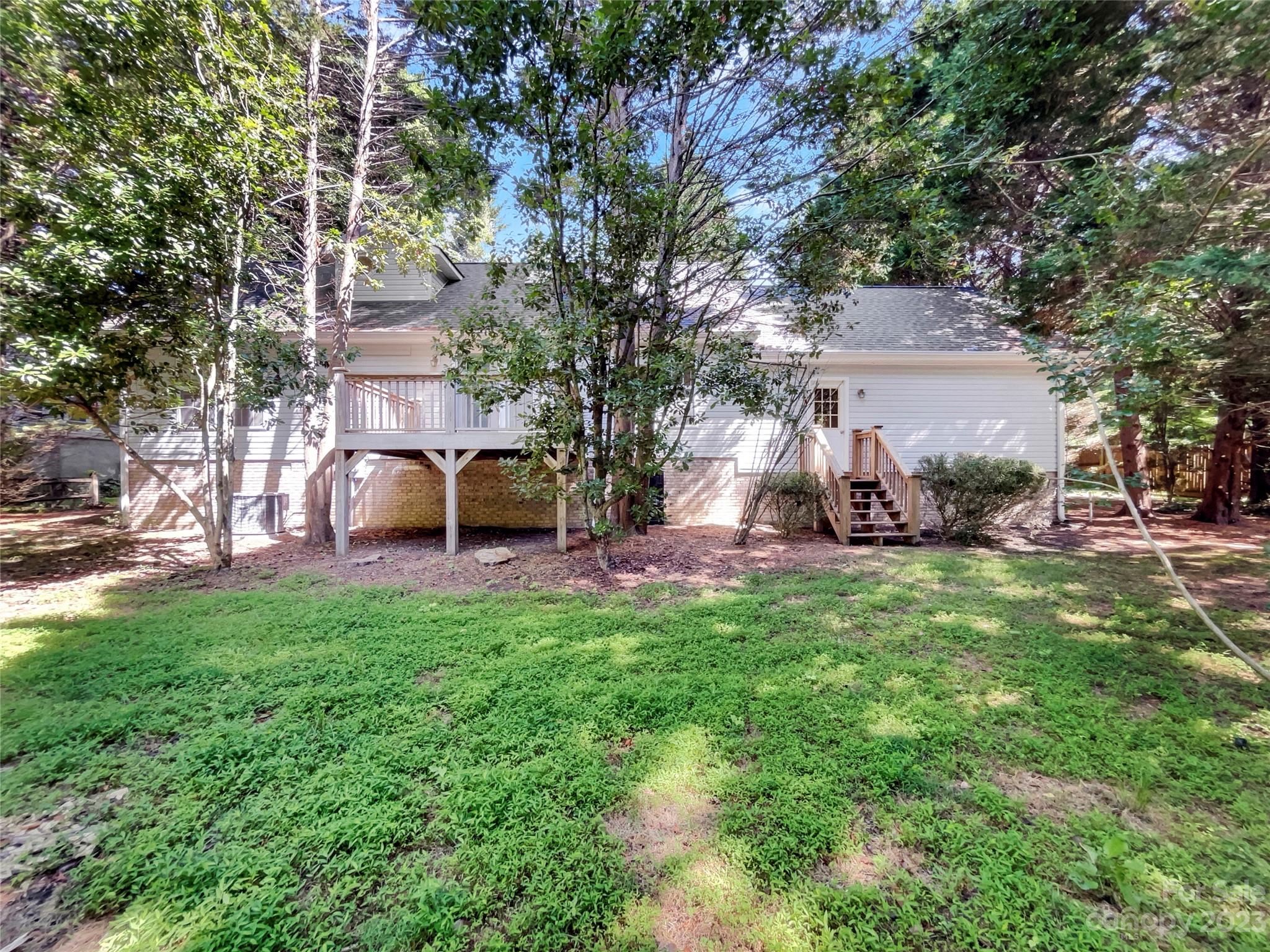 2350 Rosemont Court