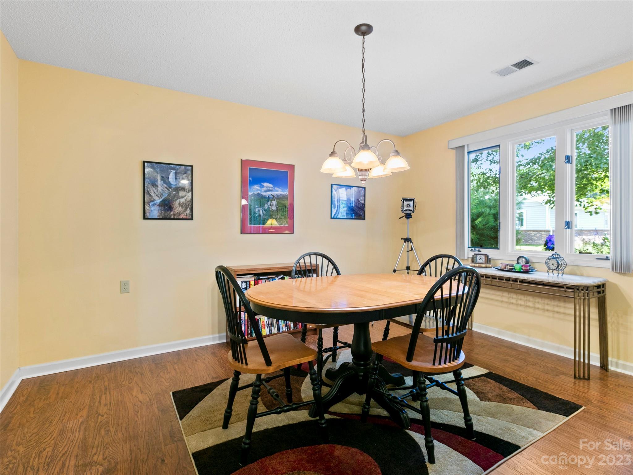 224 Dartcrest Drive