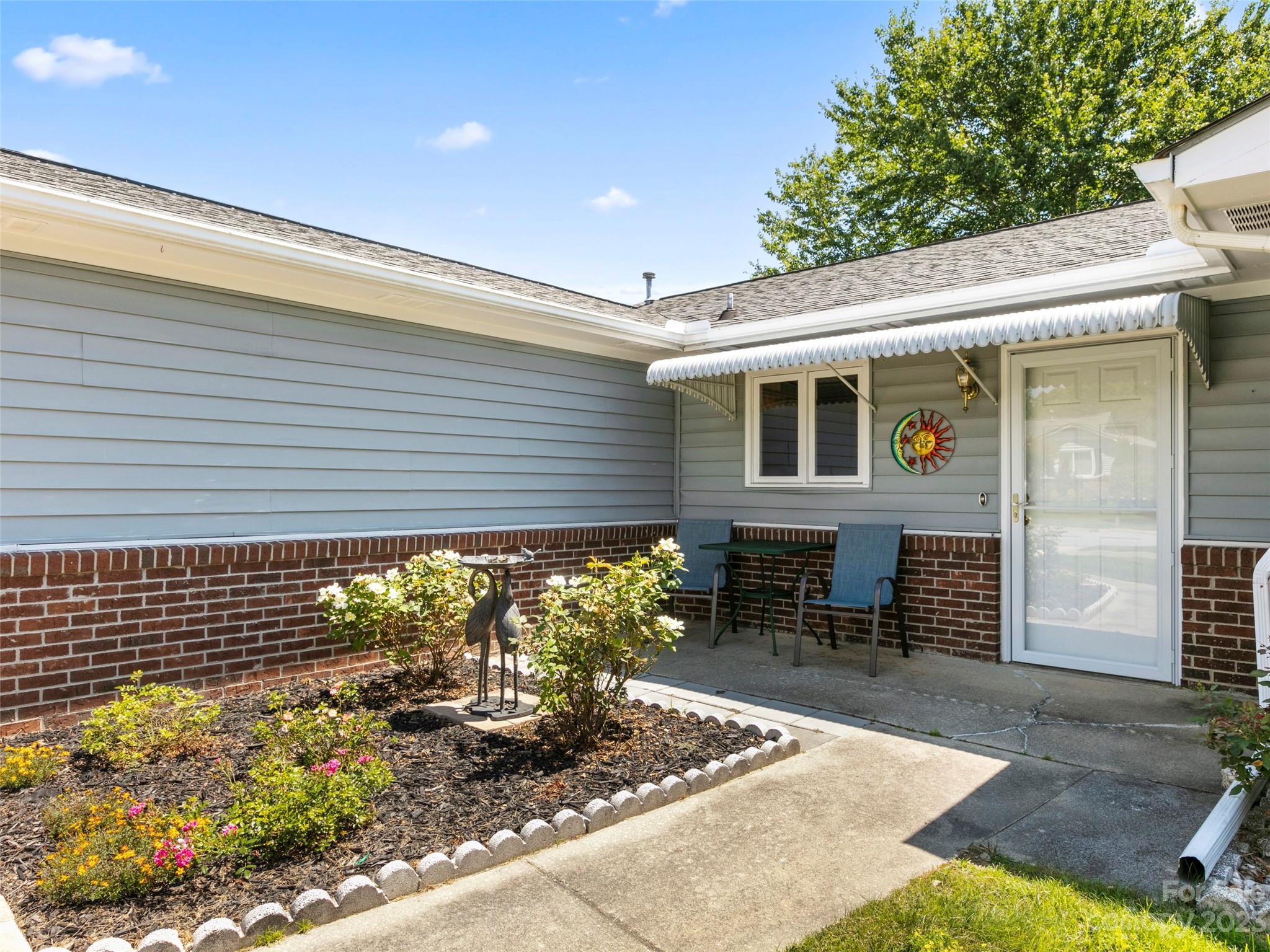 224 Dartcrest Drive