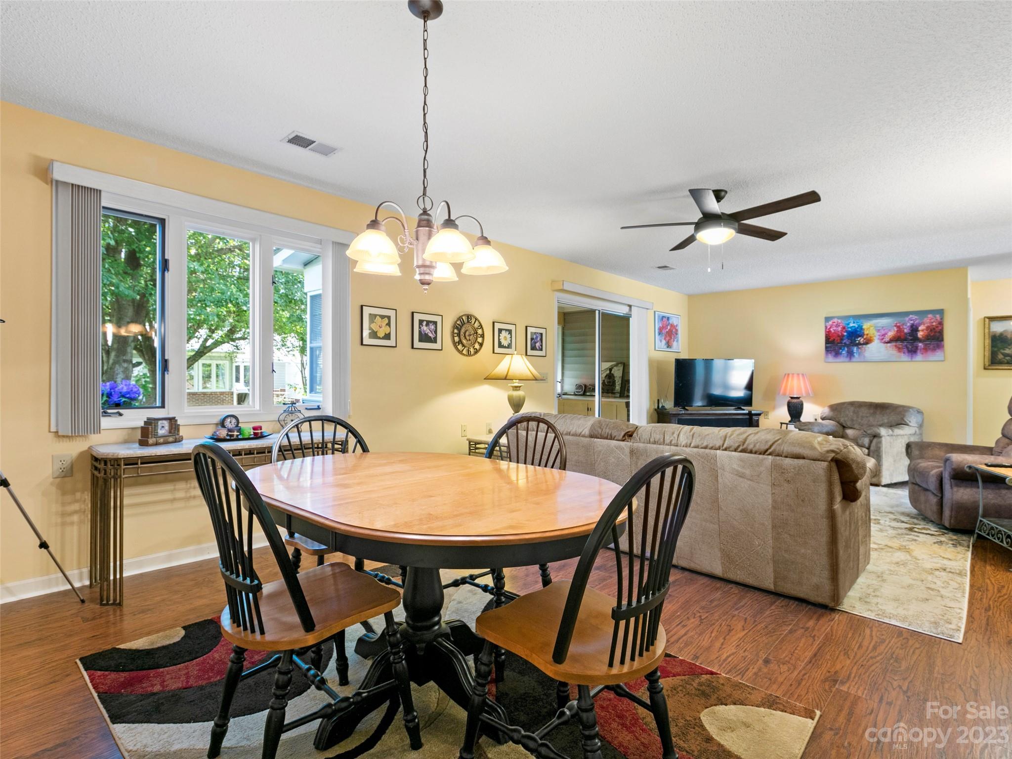 224 Dartcrest Drive