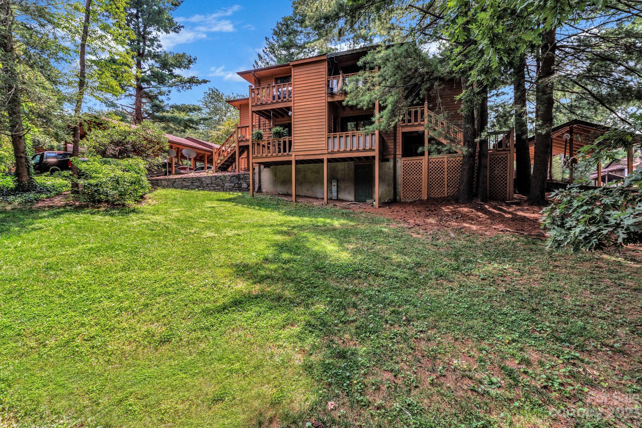 531 Courtwood Lane Unit: 2