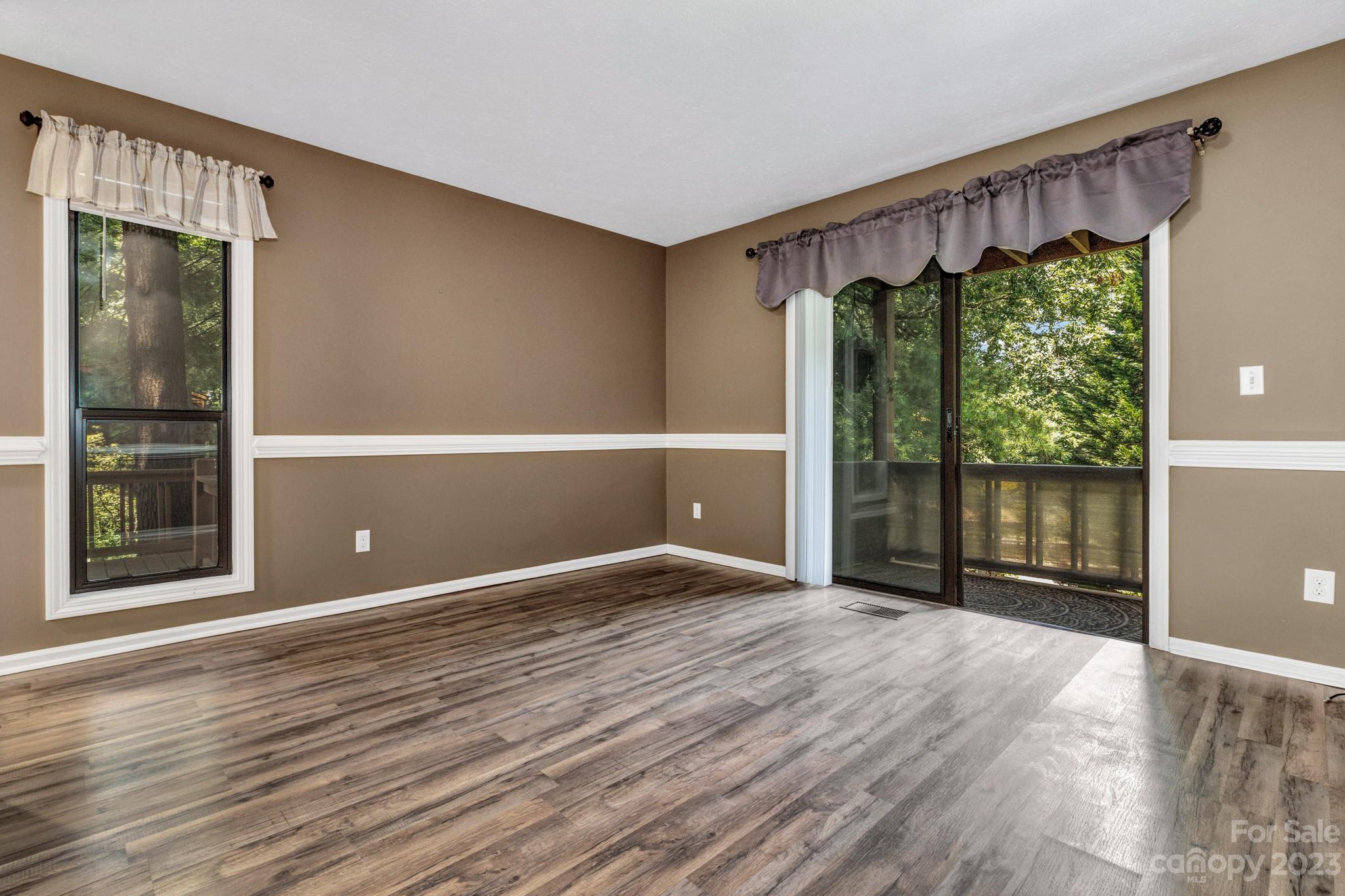 531 Courtwood Lane Unit: 2