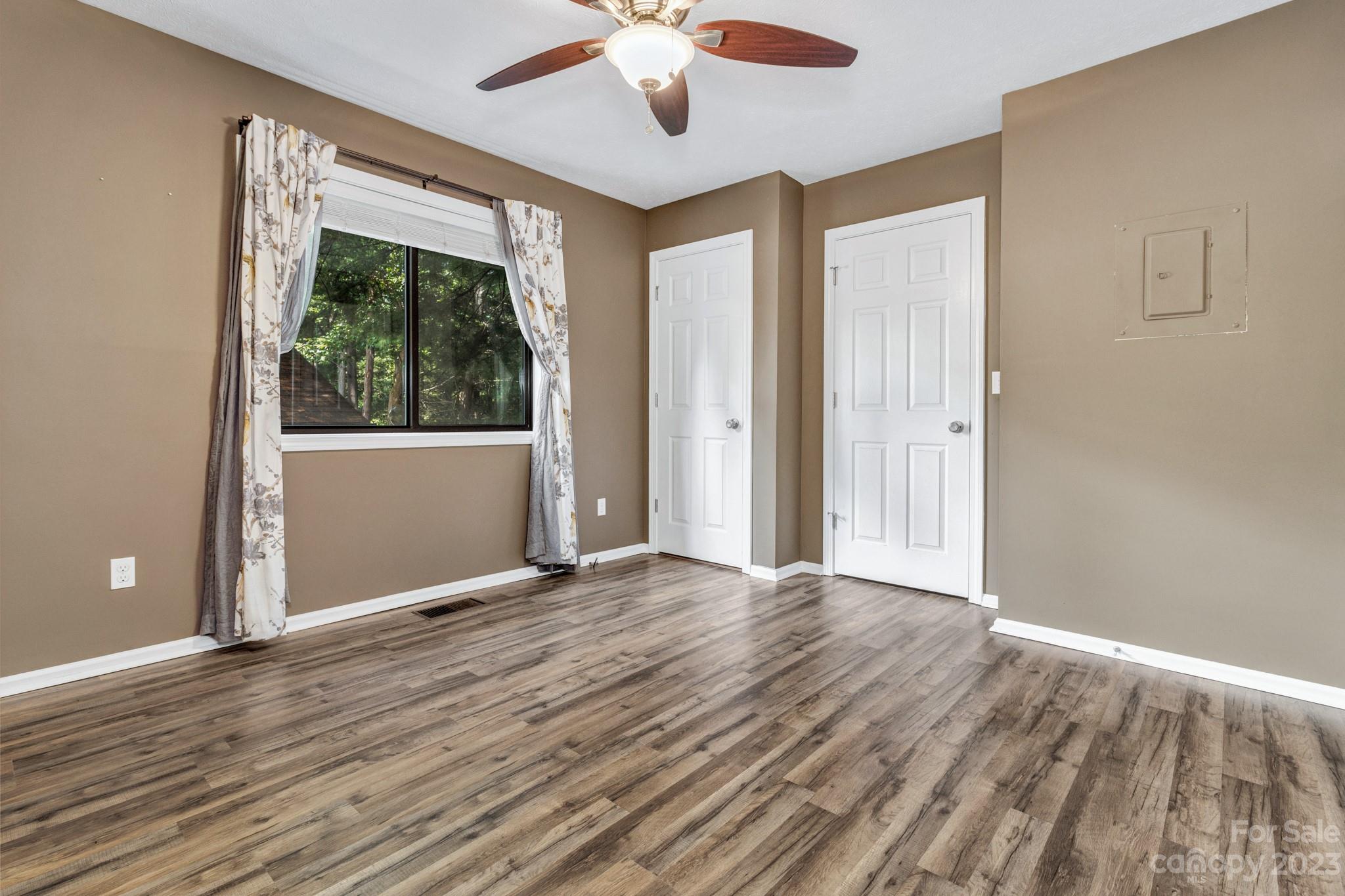 531 Courtwood Lane Unit: 2