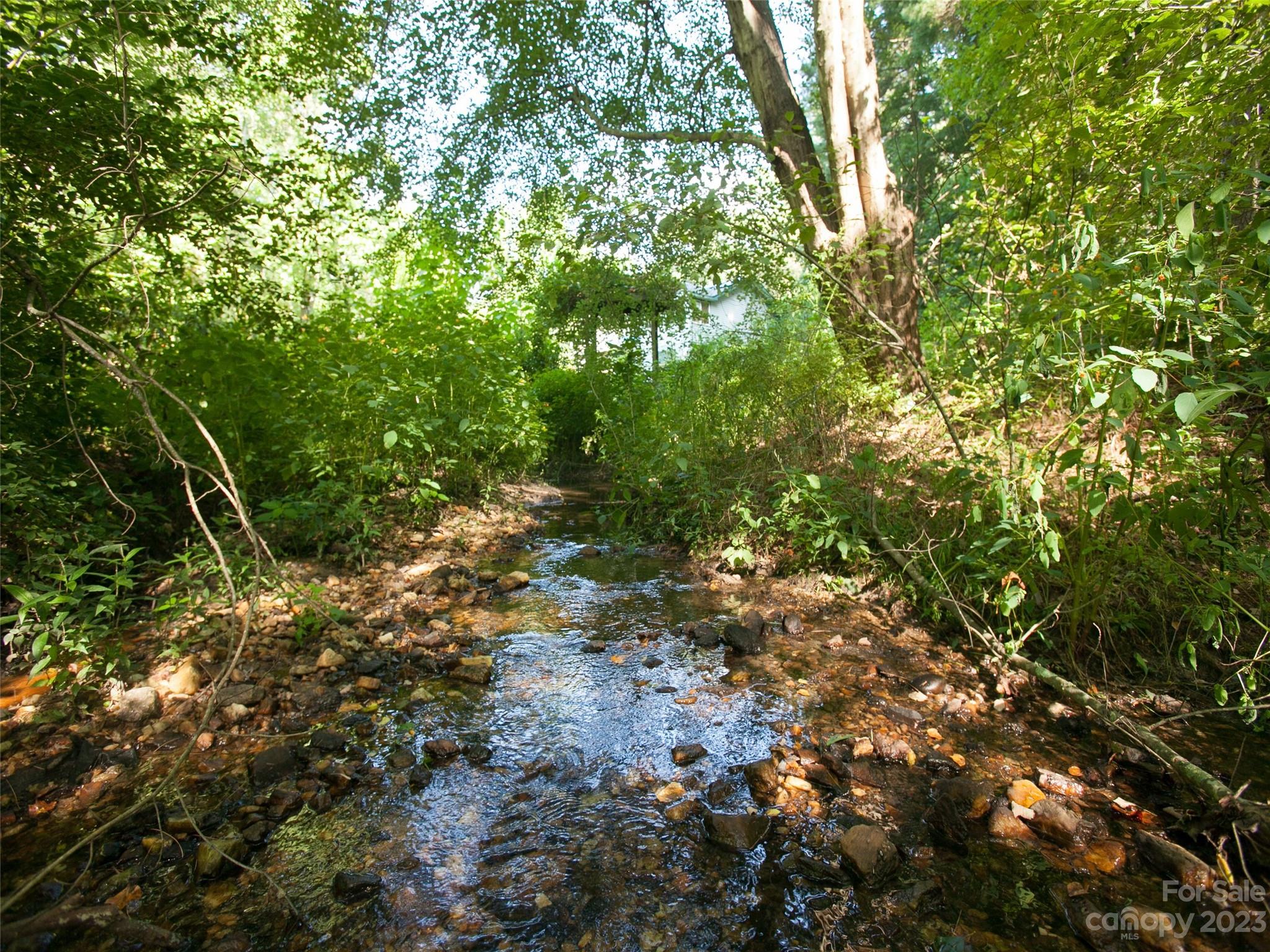 000 Weston Road
