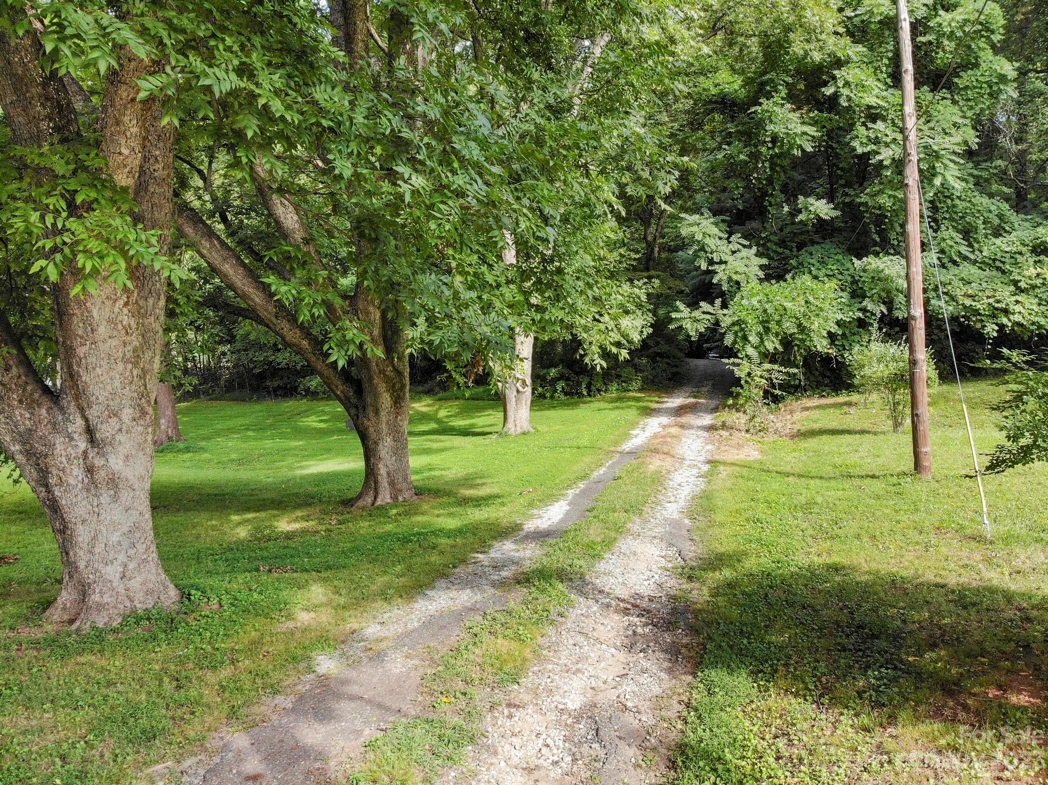 1850 NC Highway 176 Highway