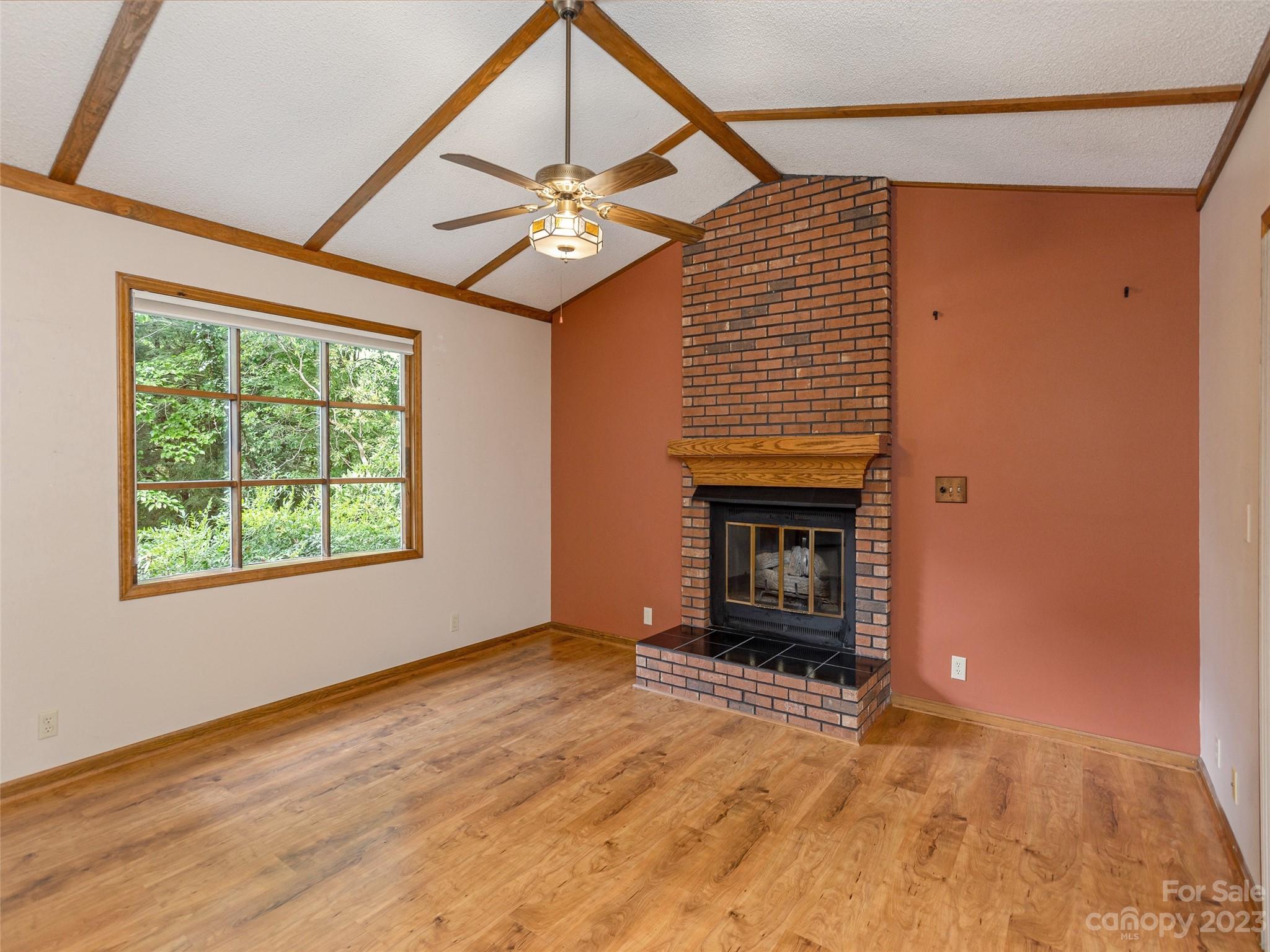 312 Colony Lane