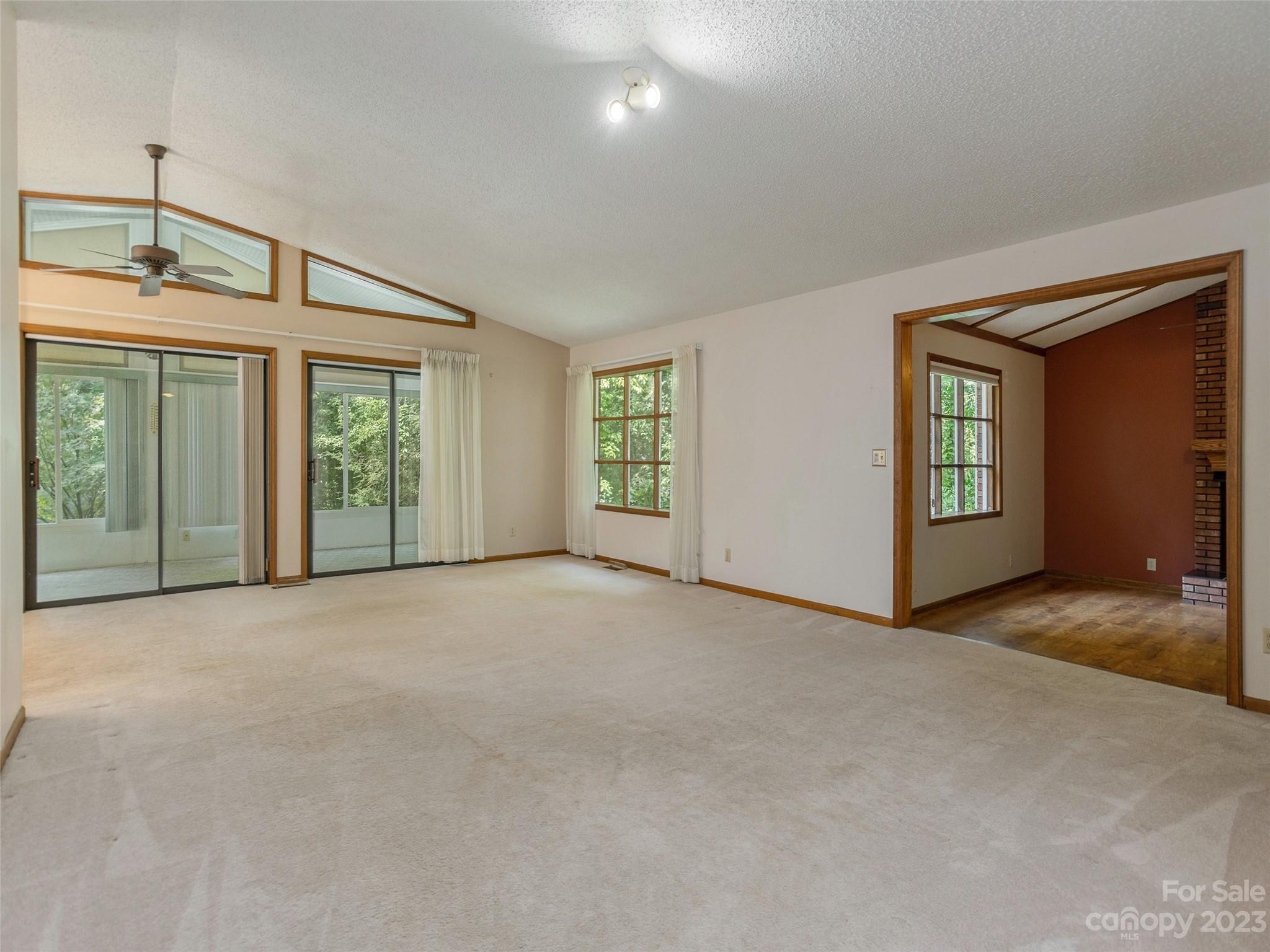 312 Colony Lane
