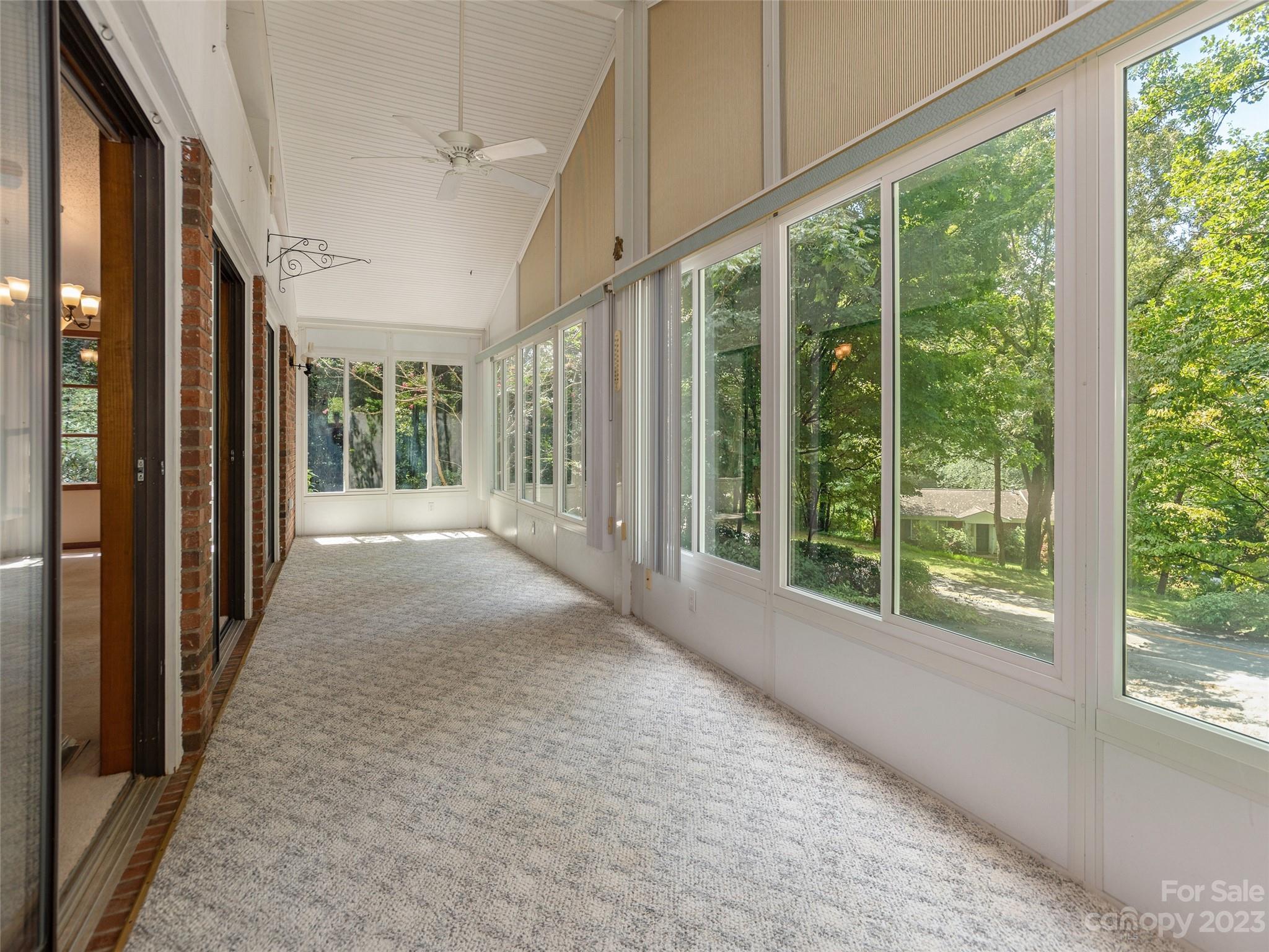 312 Colony Lane