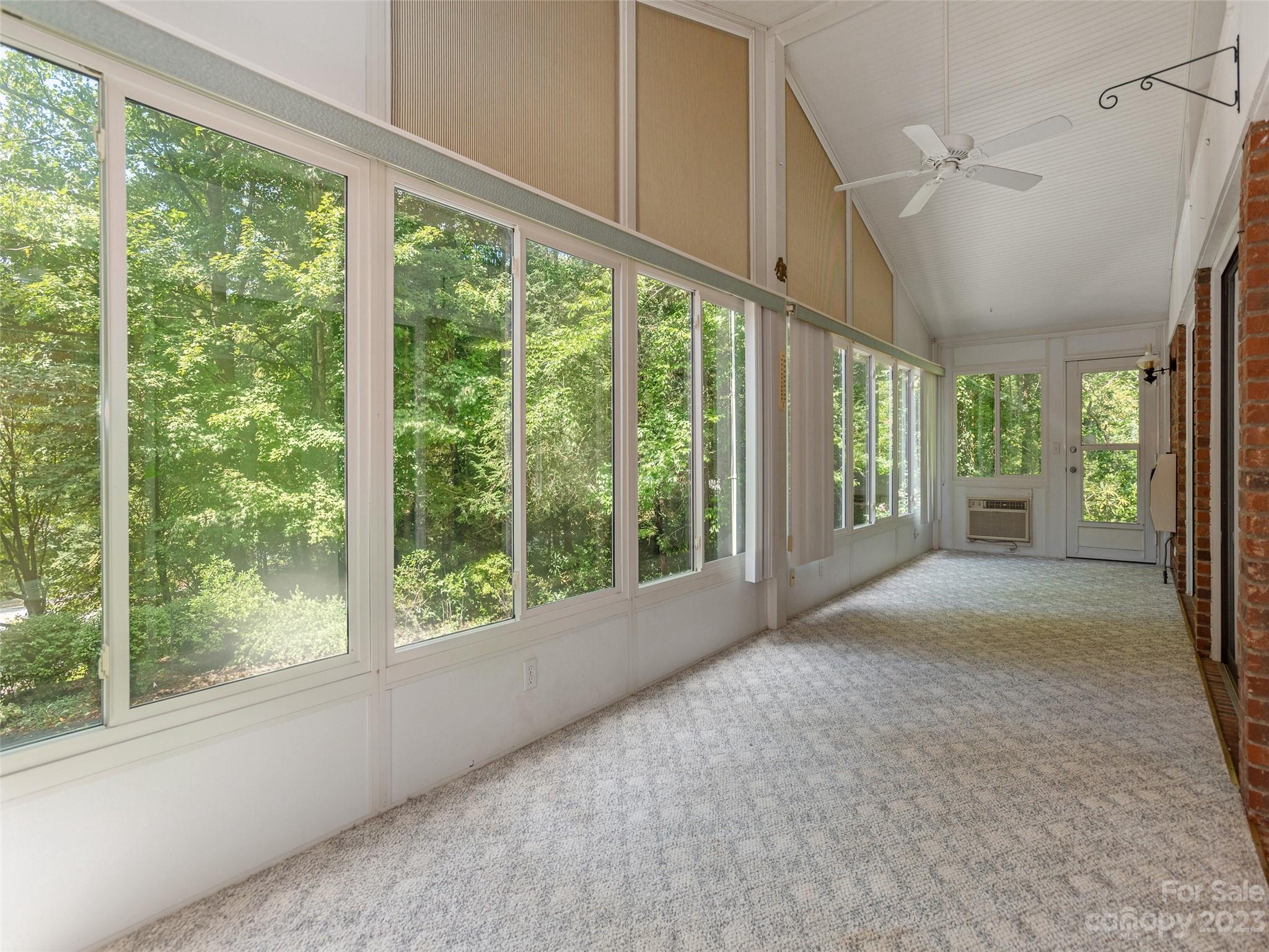 312 Colony Lane