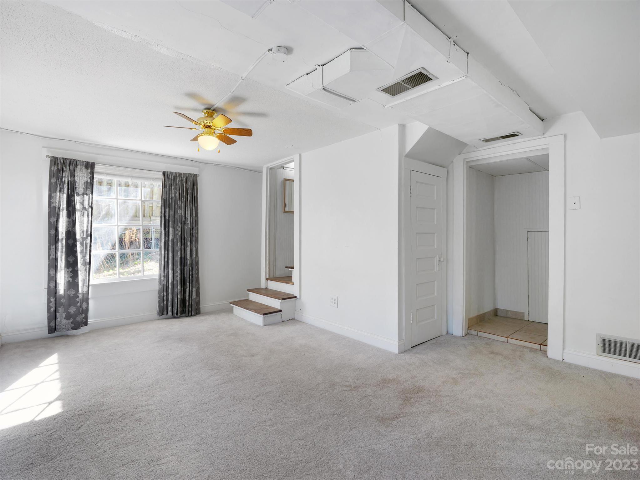 668 Blythe Street