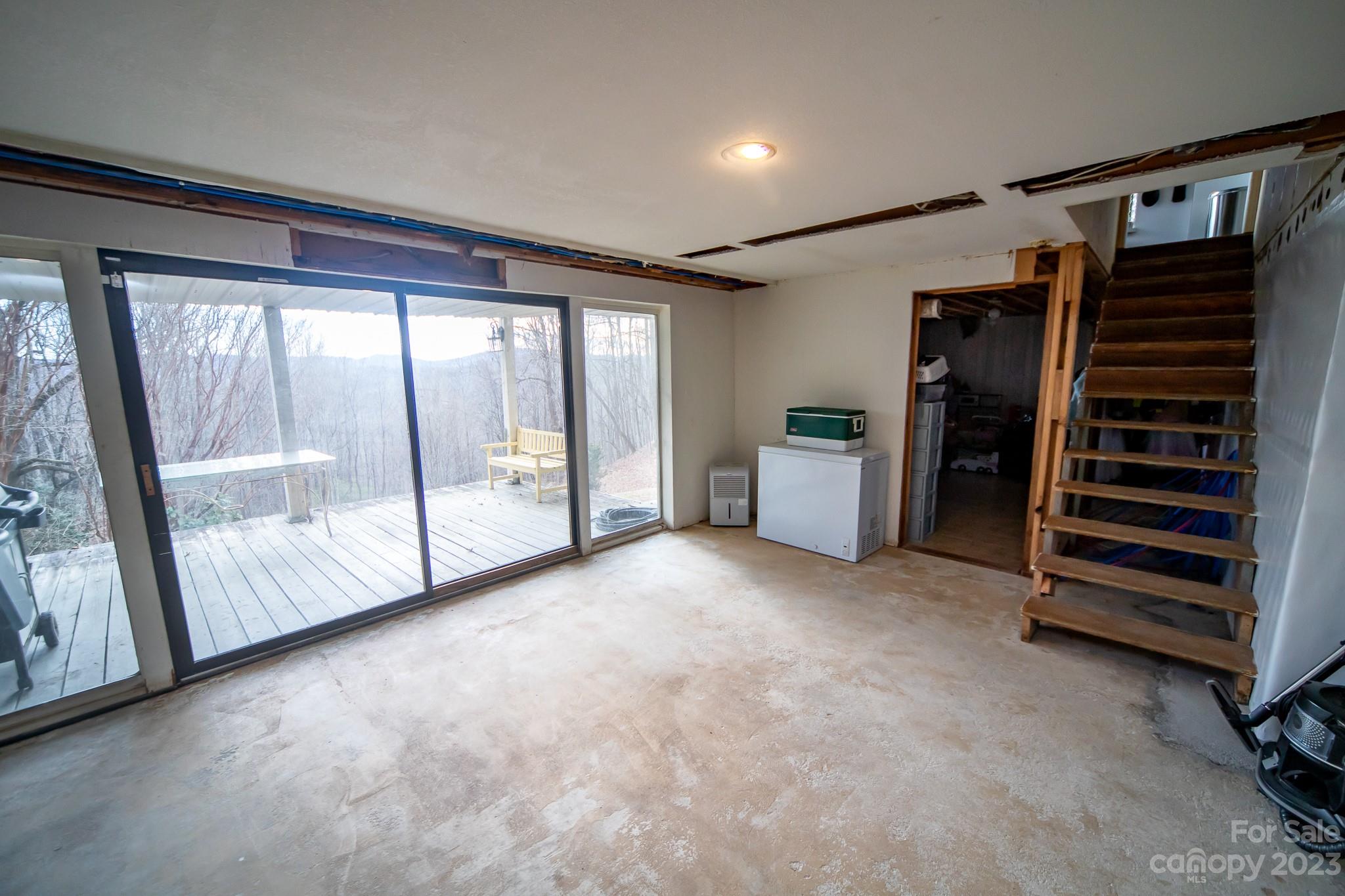 2618 Hebron Road