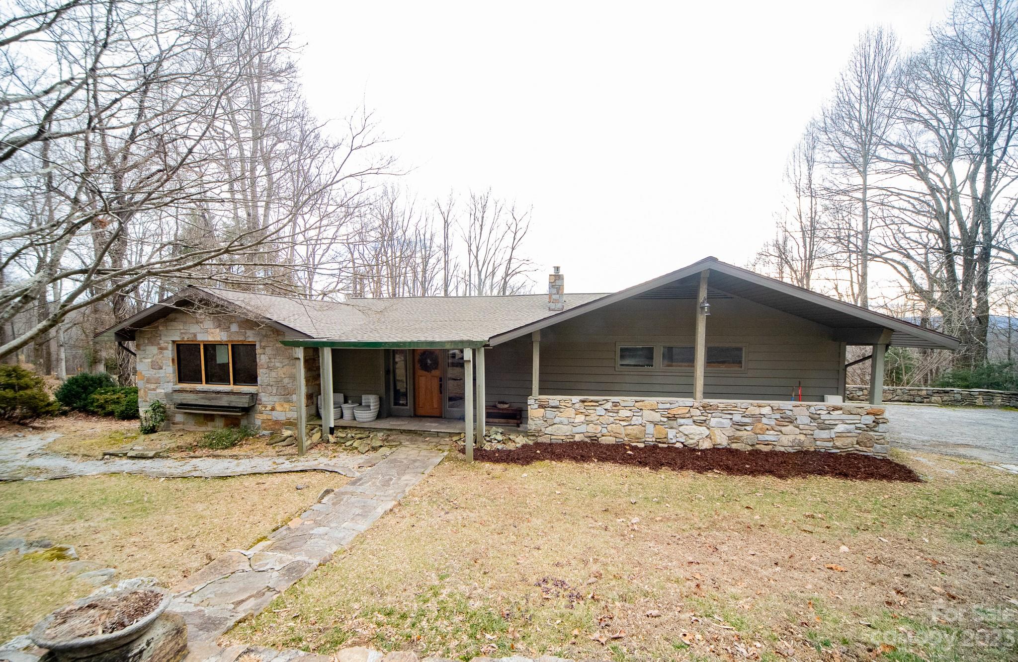 2618 Hebron Road