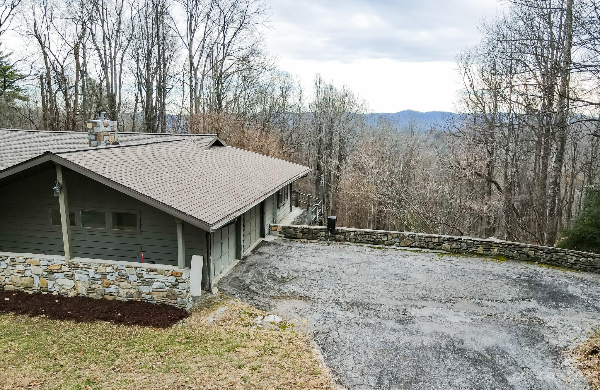 2618 Hebron Road