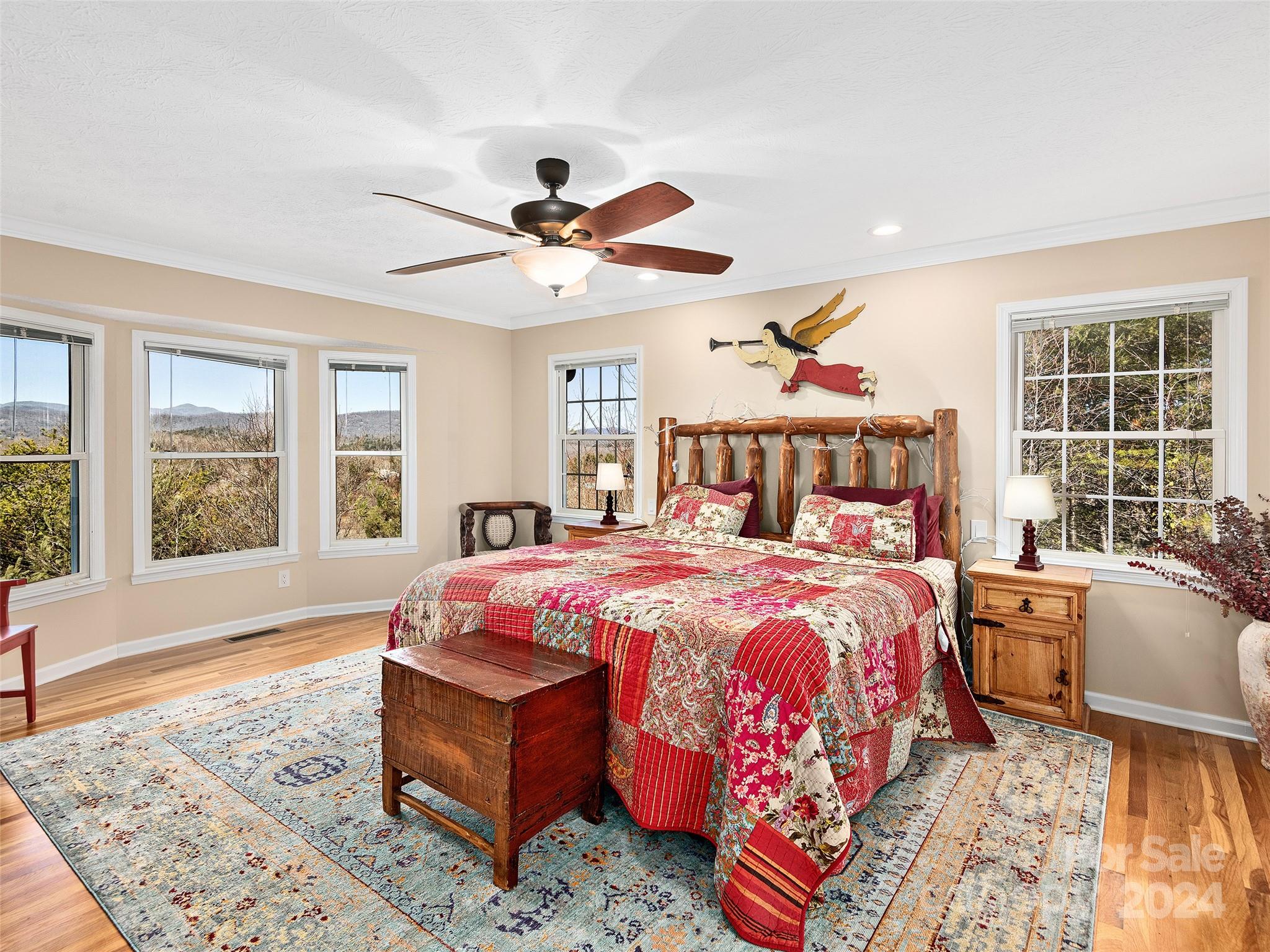 238 Circle Top Drive