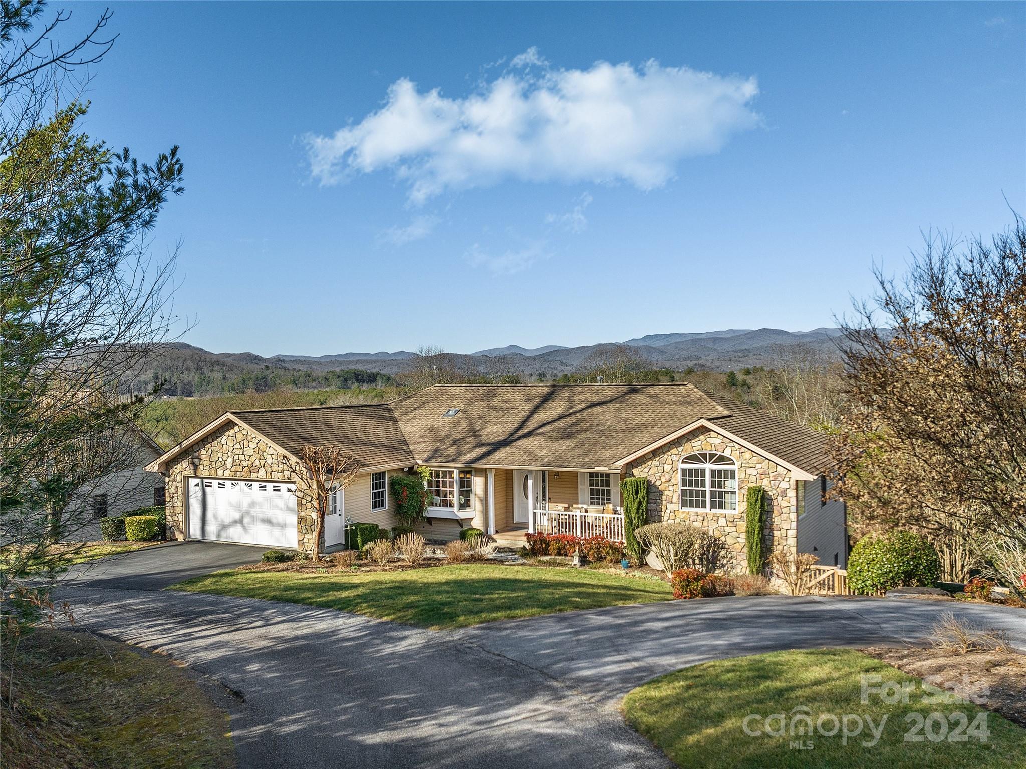 238 Circle Top Drive