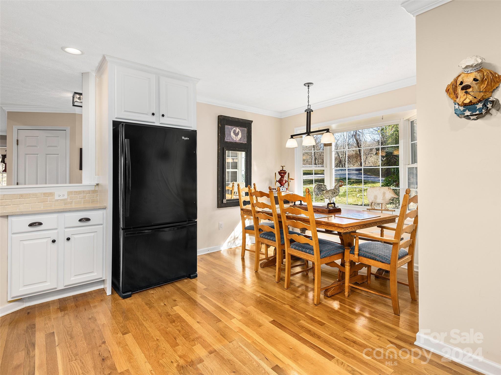 238 Circle Top Drive