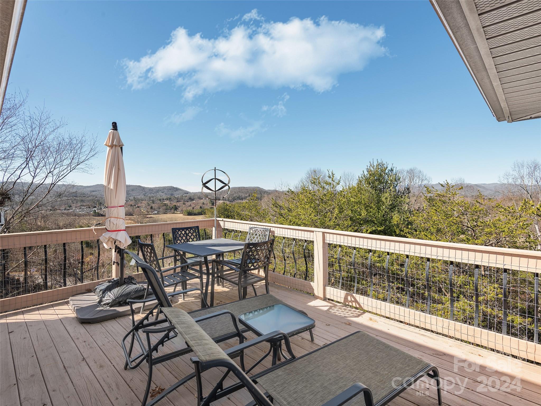 238 Circle Top Drive