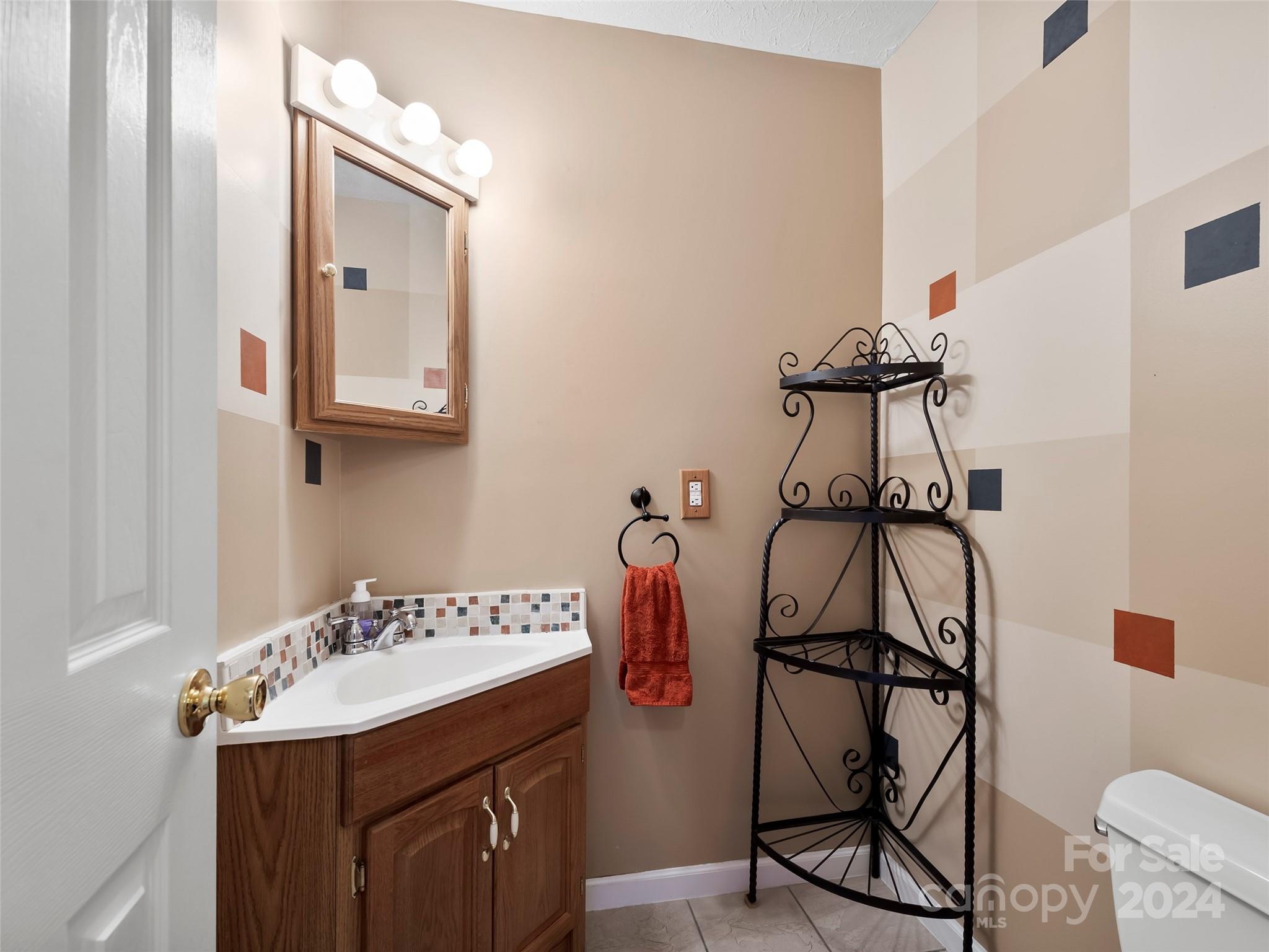 230 Ladson Spring Trail