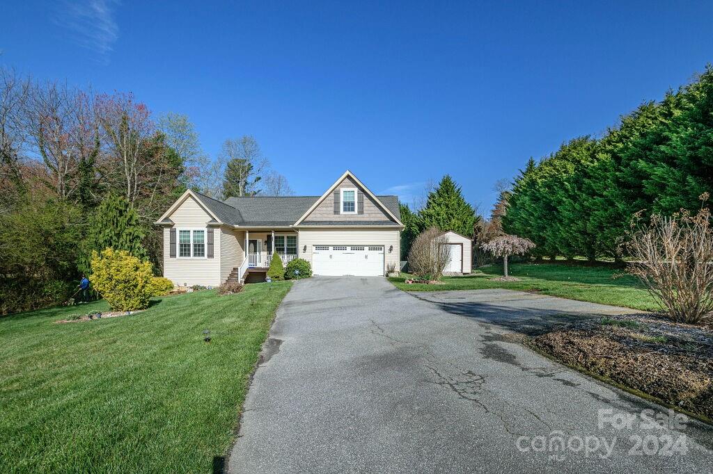 24 N Springs Drive