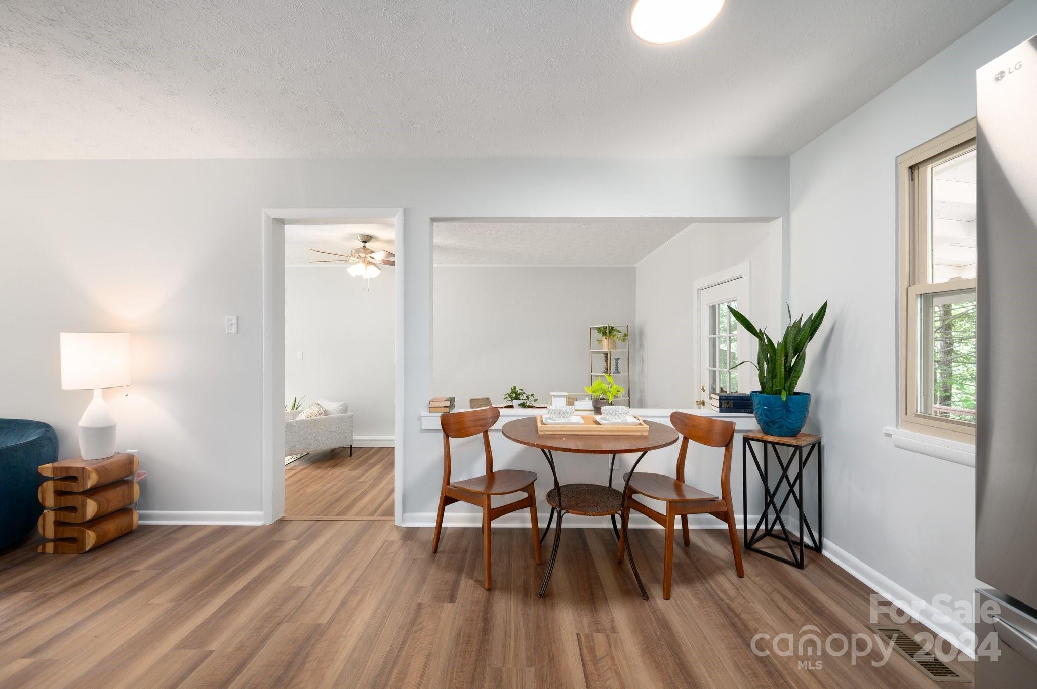 30 Evelake Drive